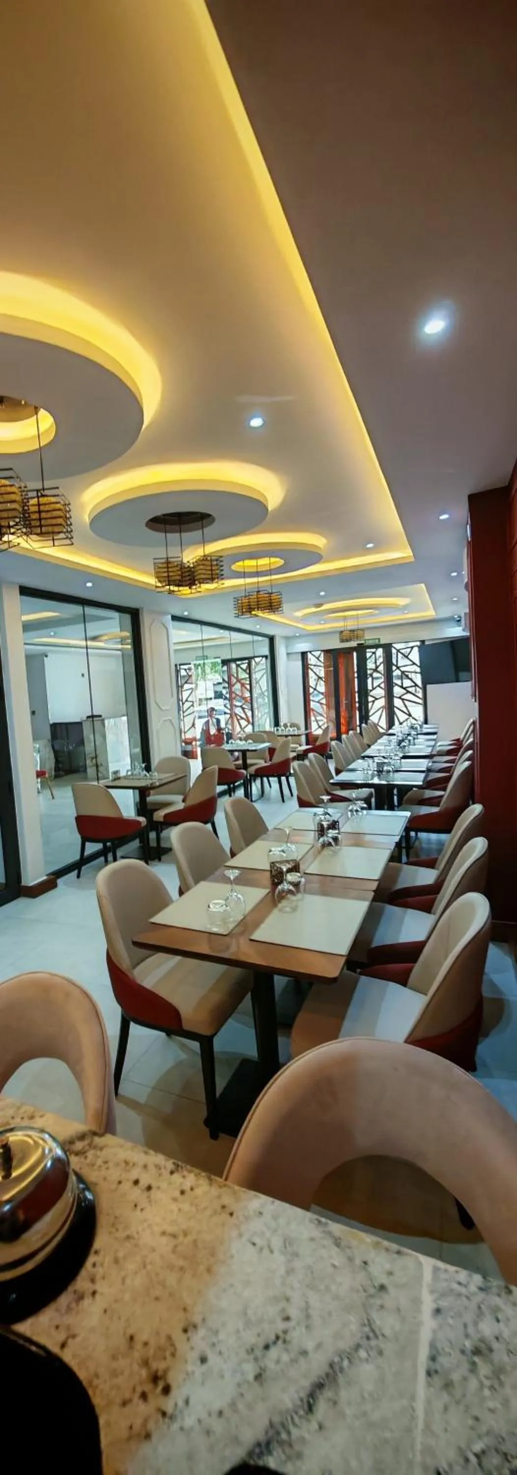 Restaurant/places to eat in Le Feto