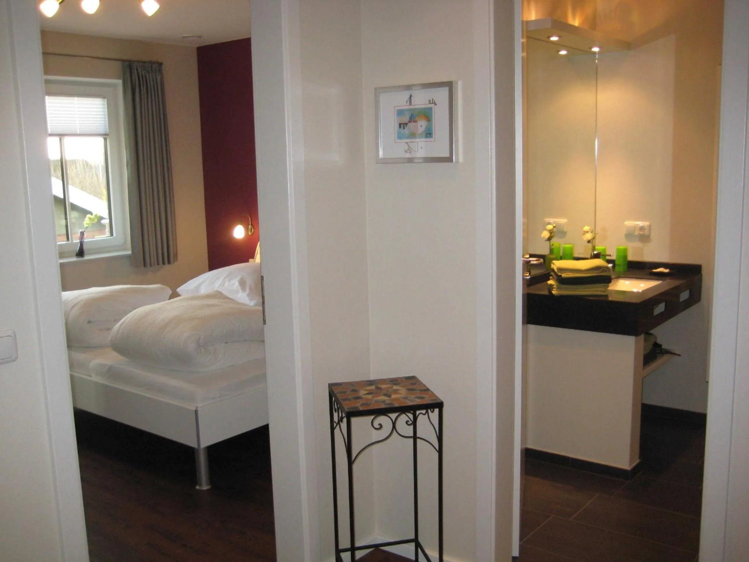 Bathroom, Bed in Appartementhaus Westwind