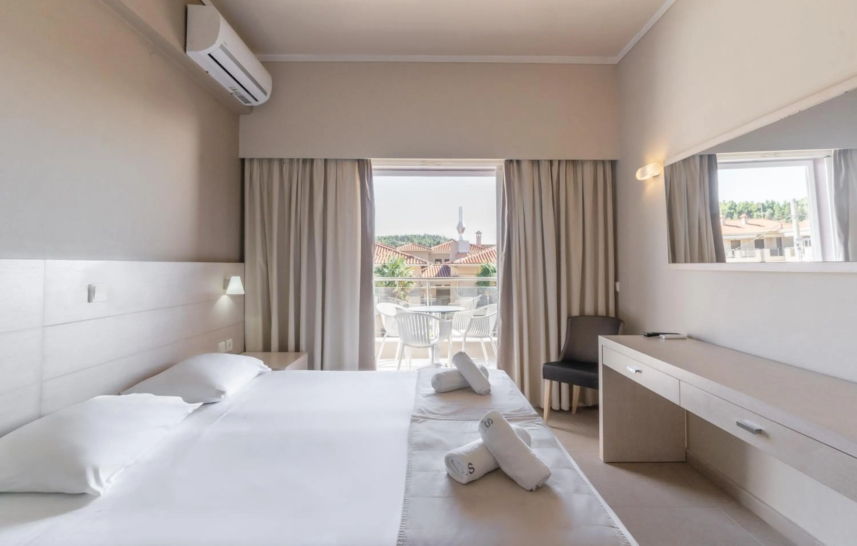 Siviris Golden Beach