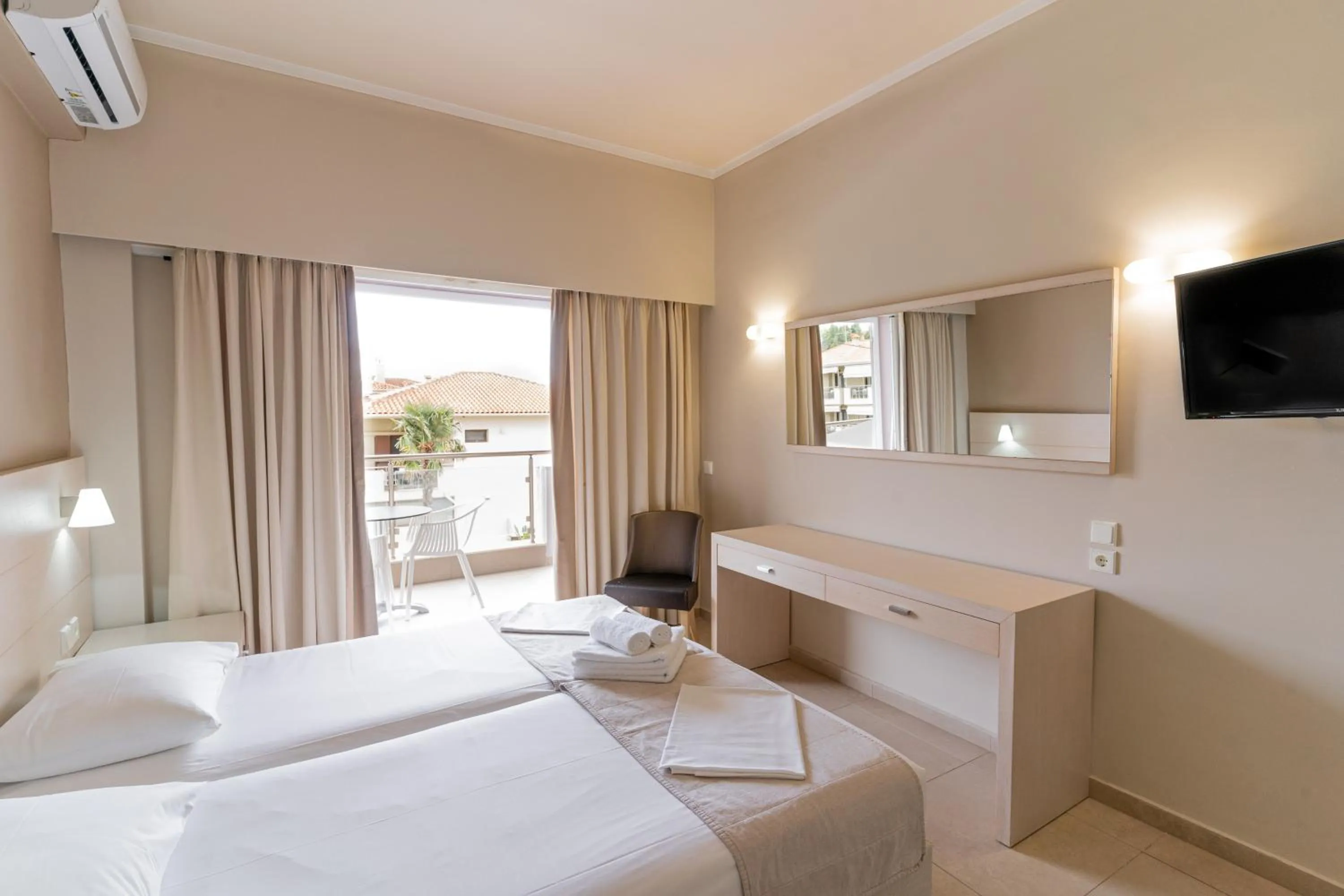 Siviris Golden Beach