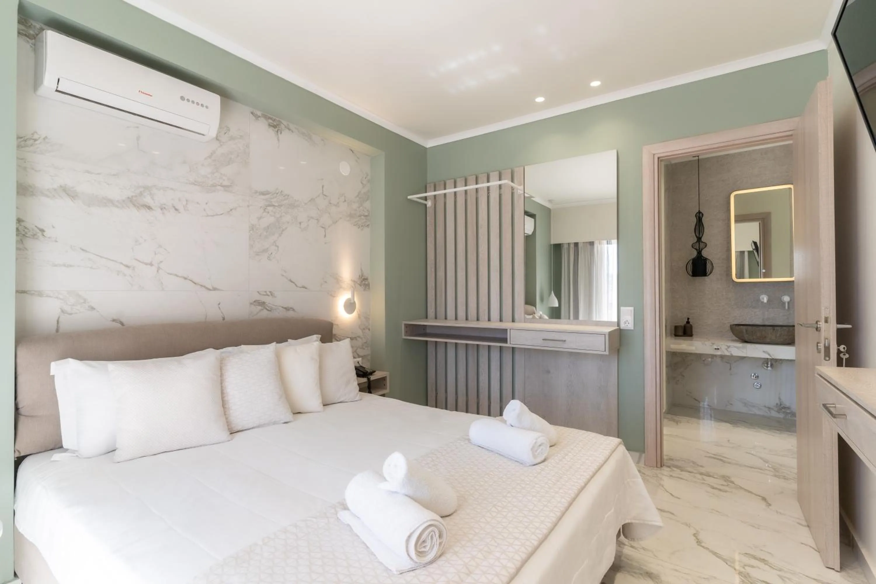 Siviris Golden Beach