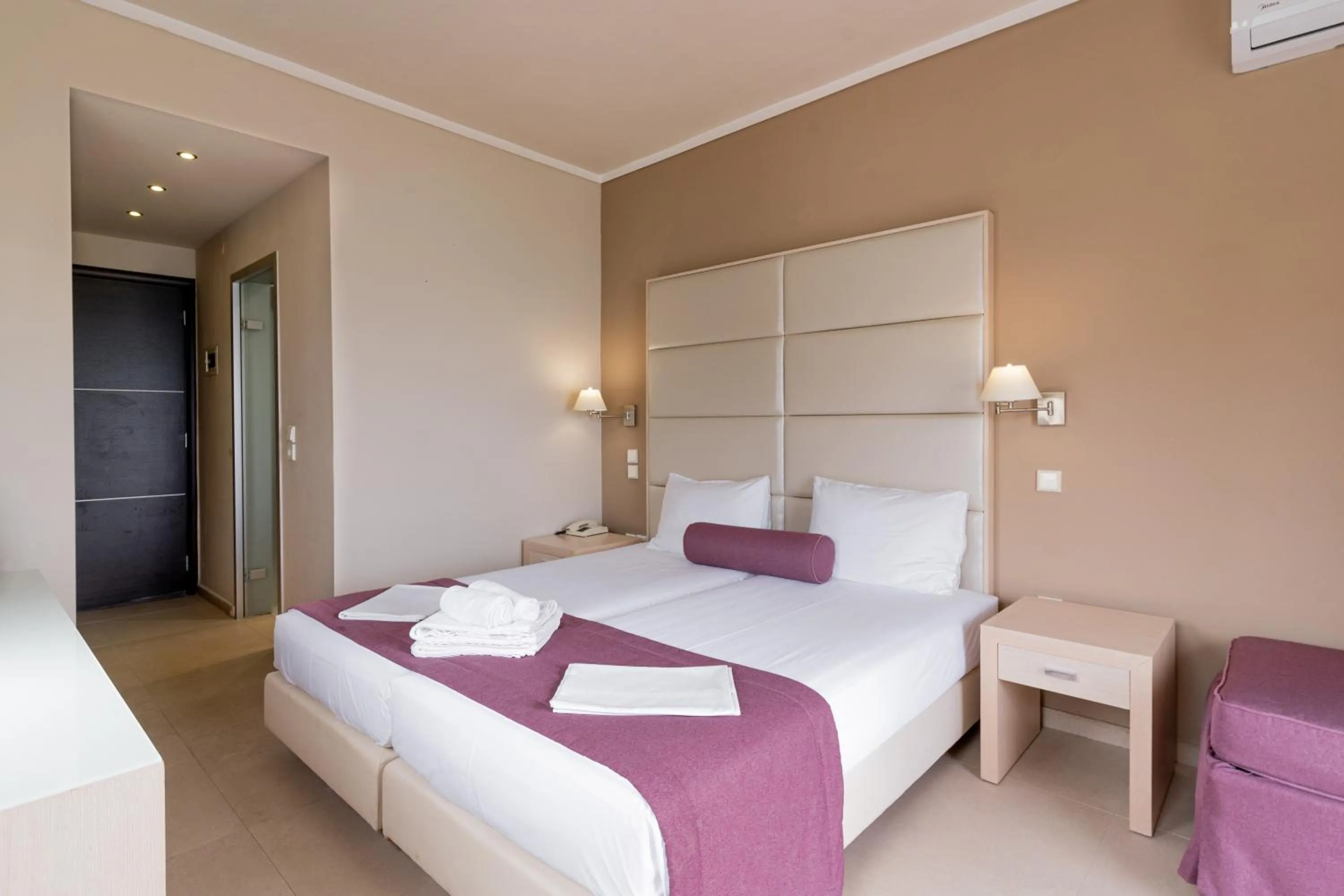 Siviris Golden Beach