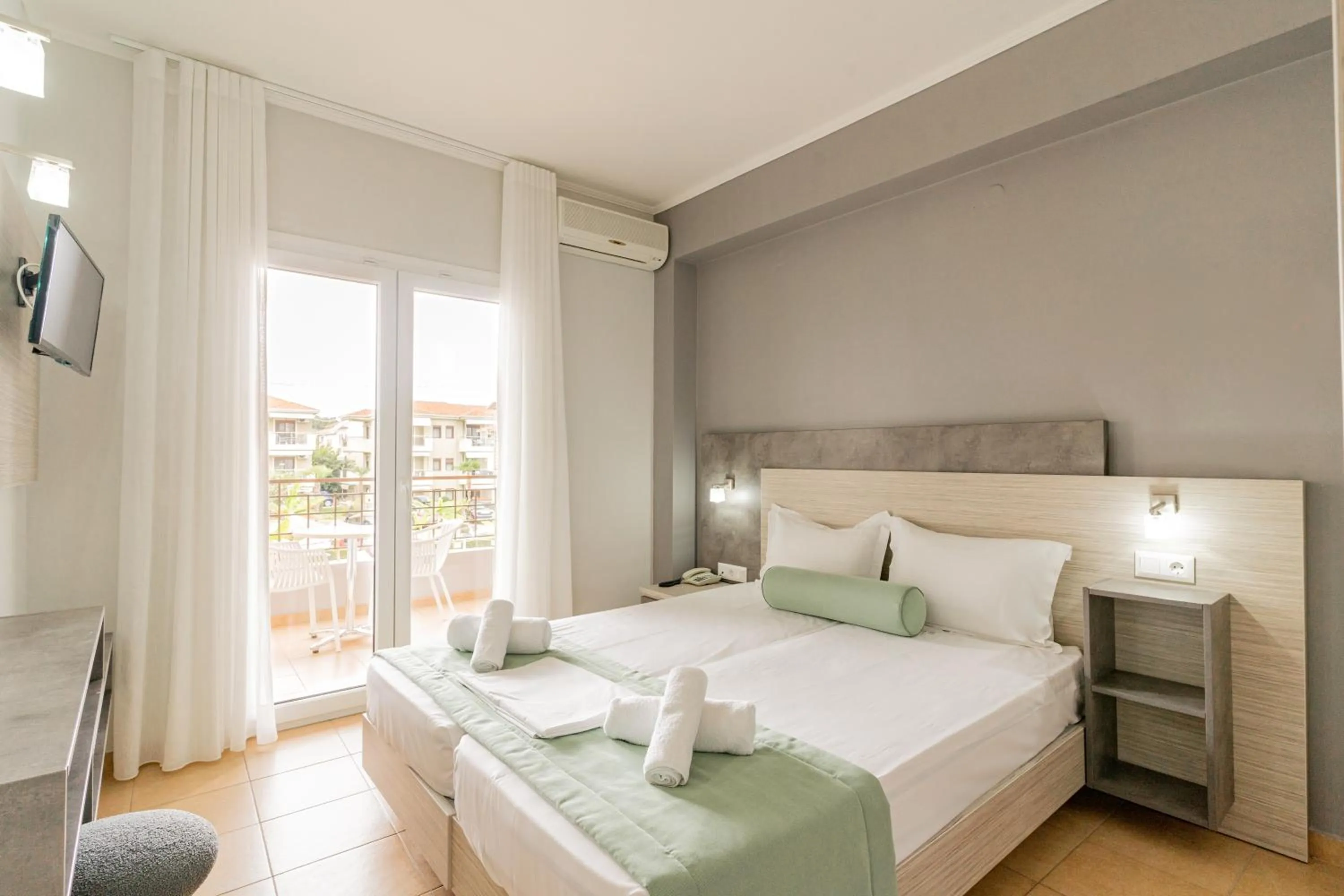 Siviris Golden Beach