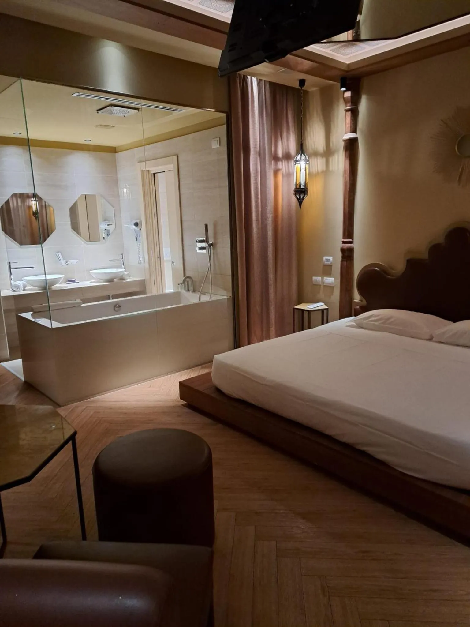 Bed in Emotional Grand Motel