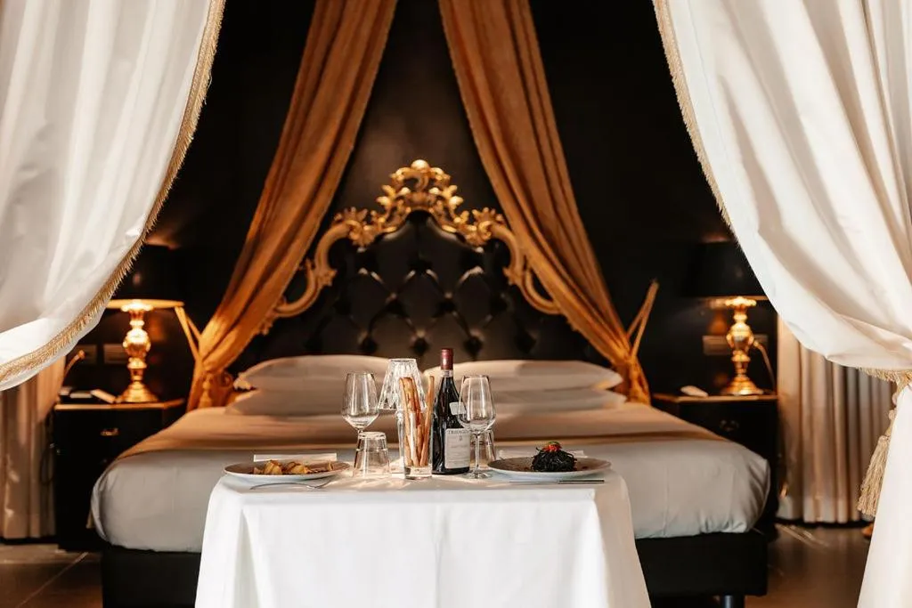 Bed in Emotional Grand Motel