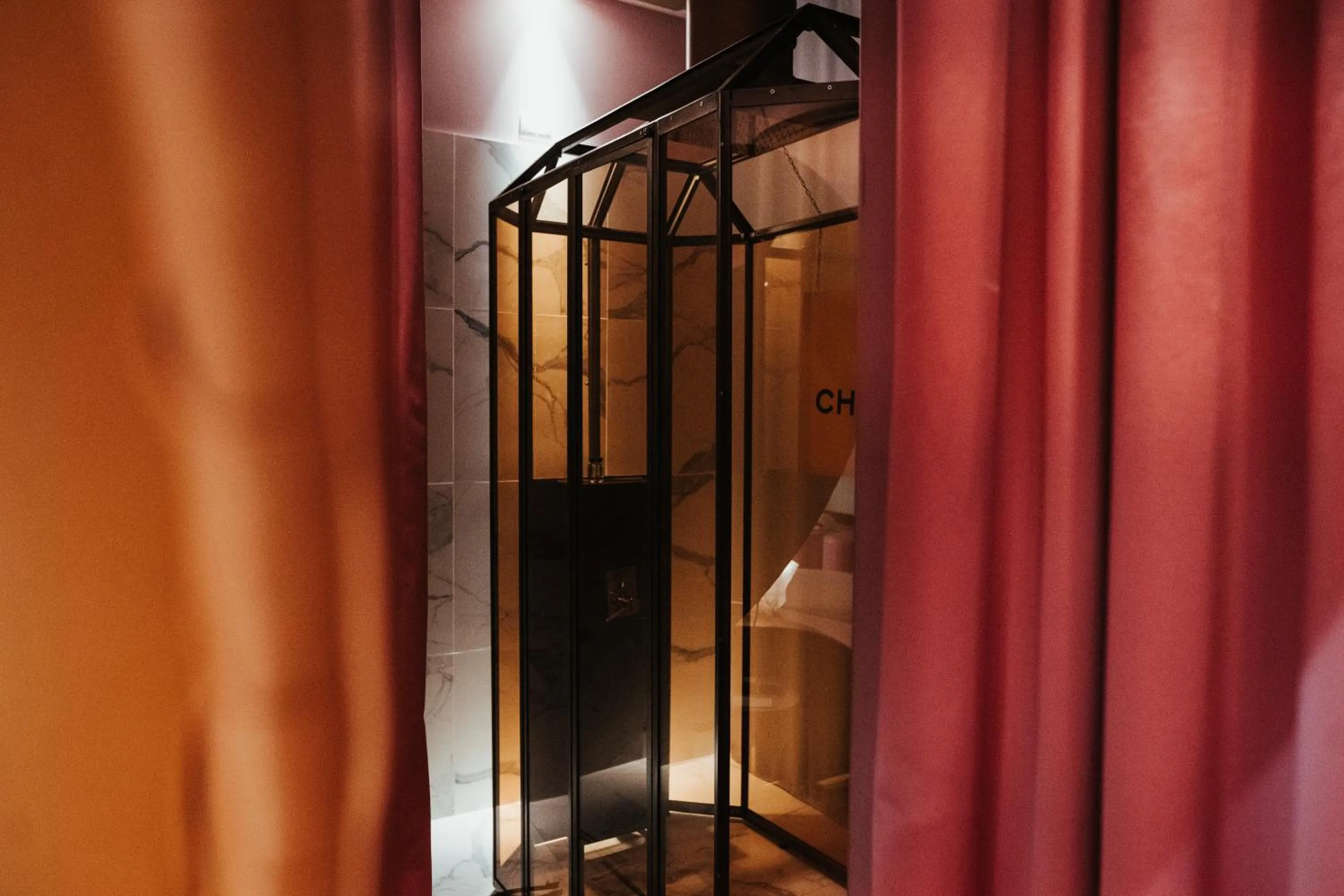 Emotional Grand Motel