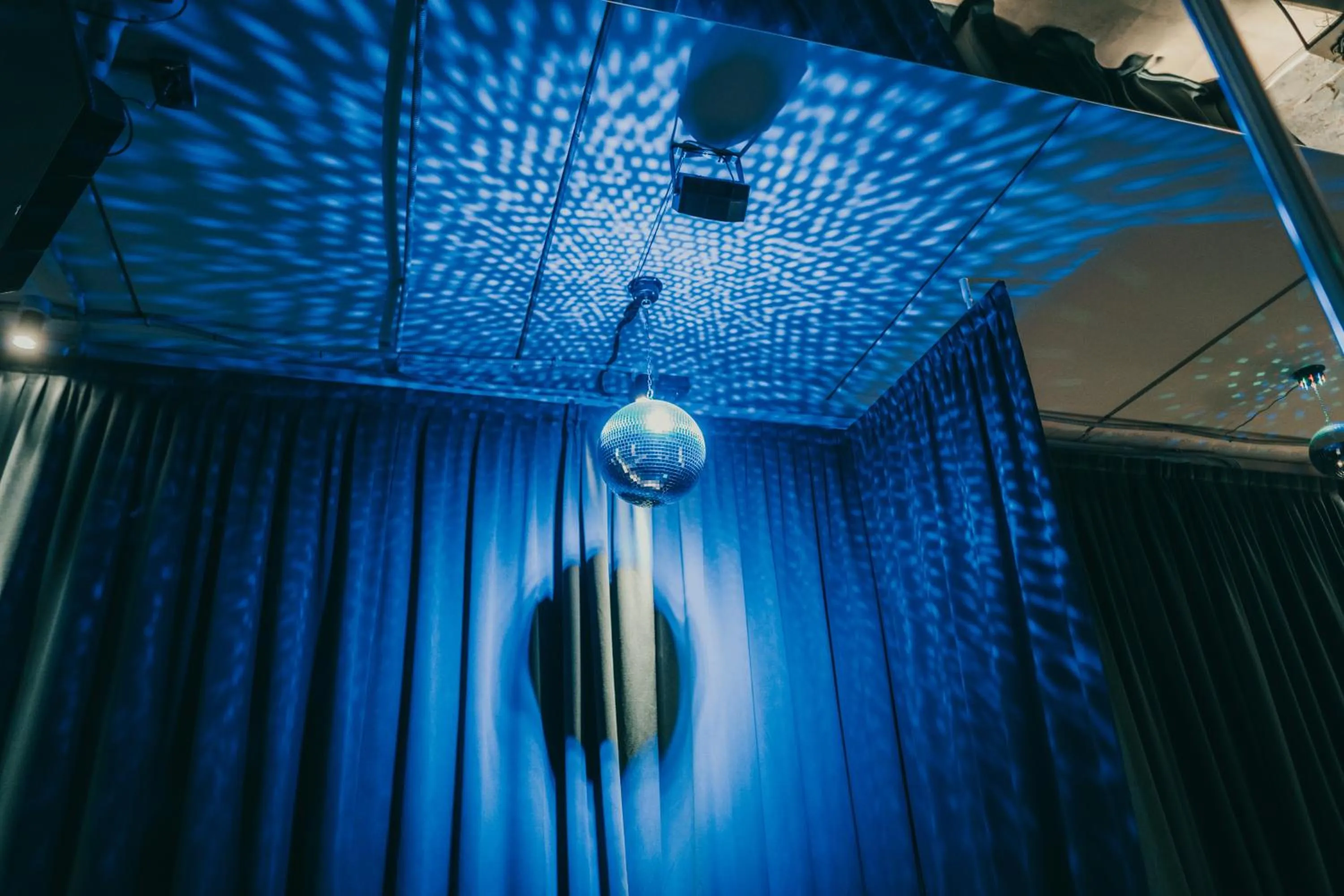 Emotional Grand Motel