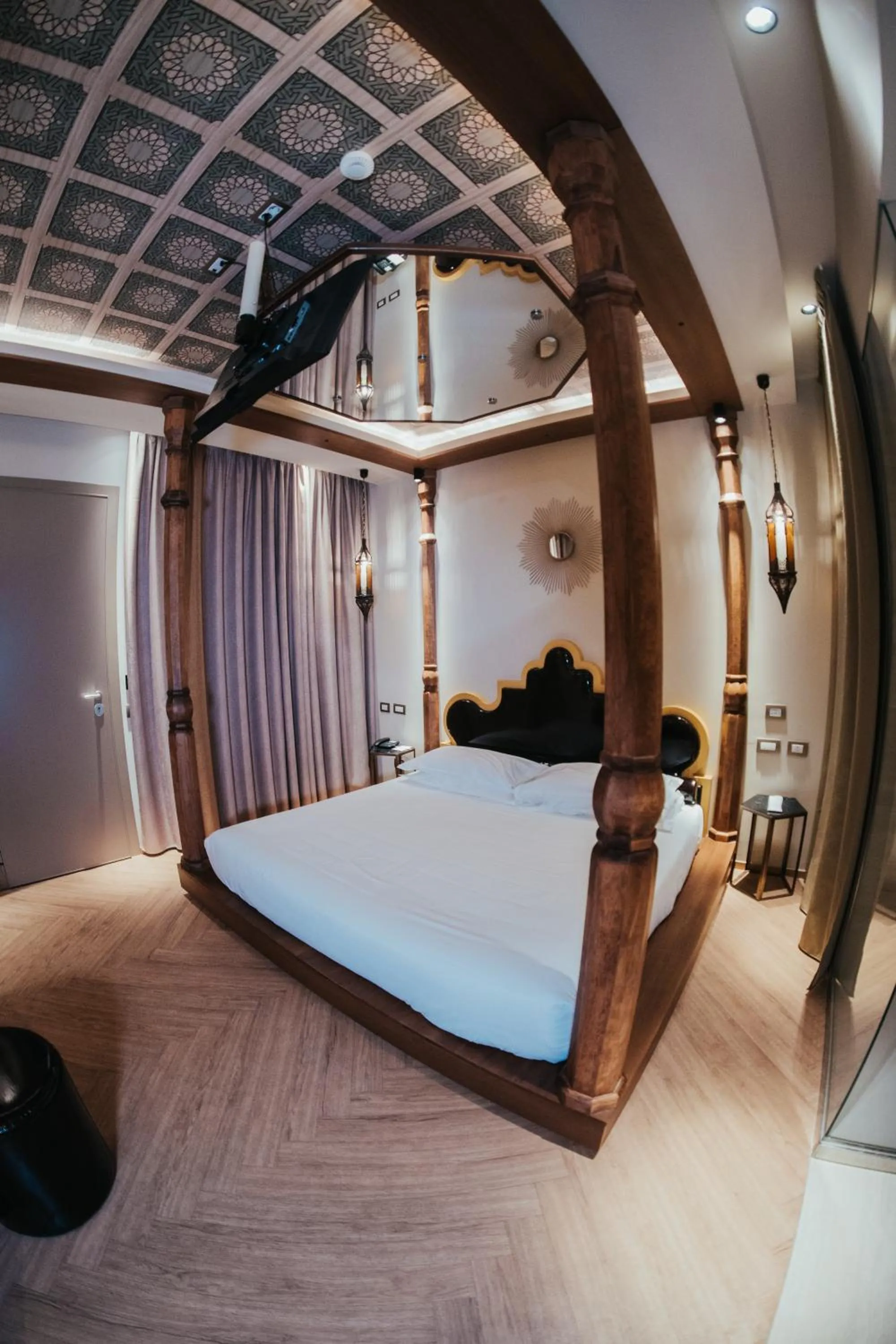 Bed in Emotional Grand Motel