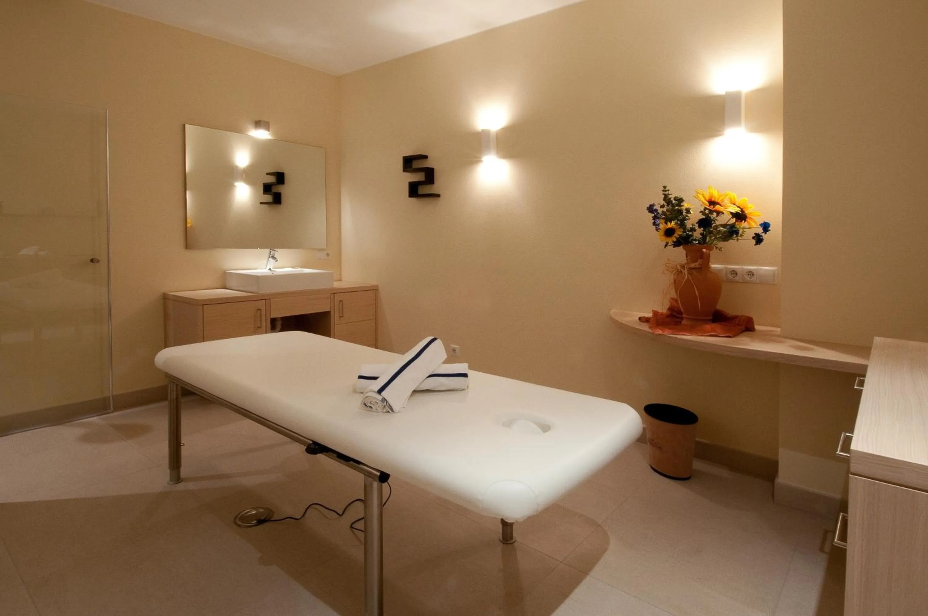 Massage in Residence Terentis