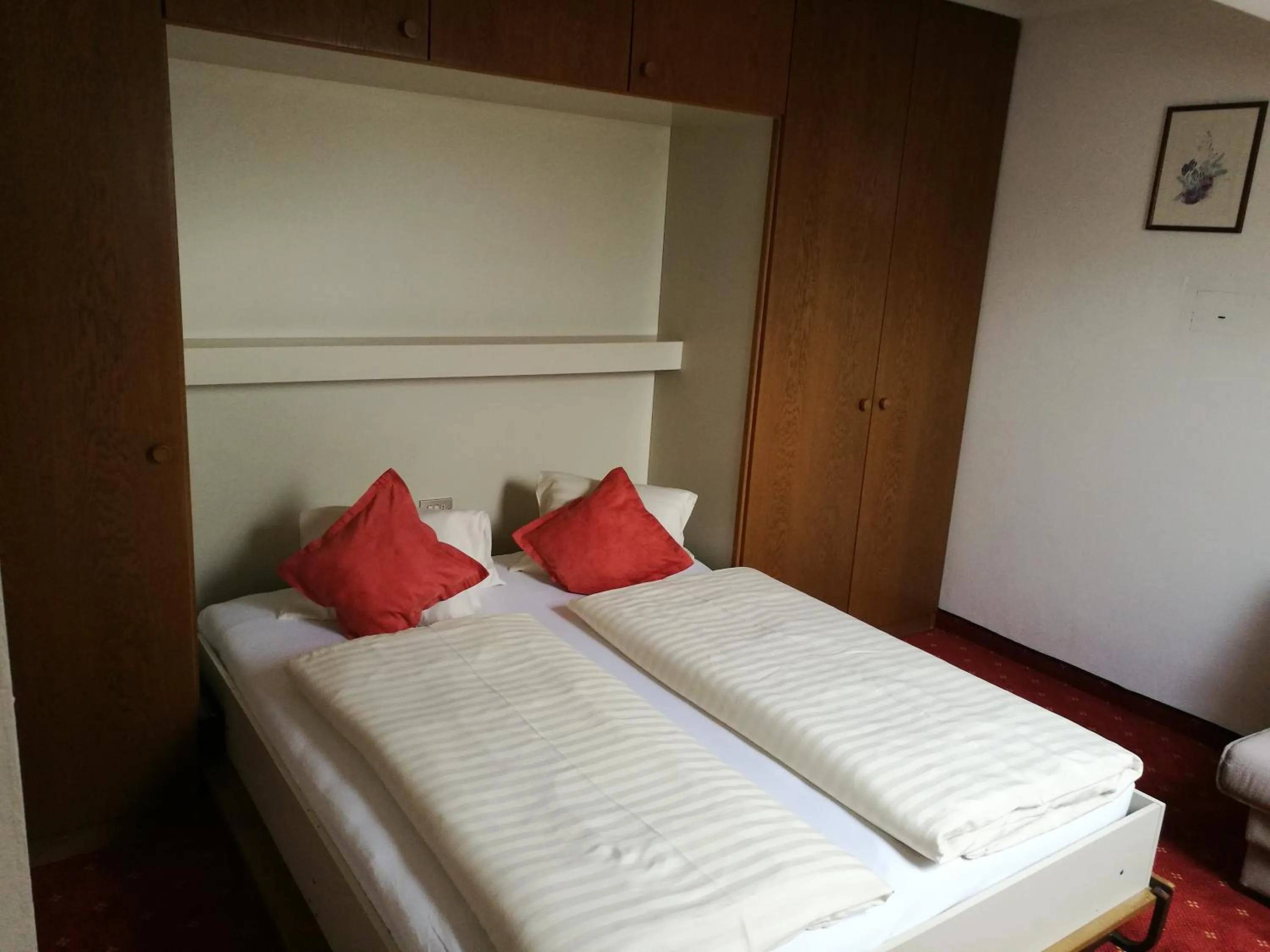 Bed in Residence Terentis