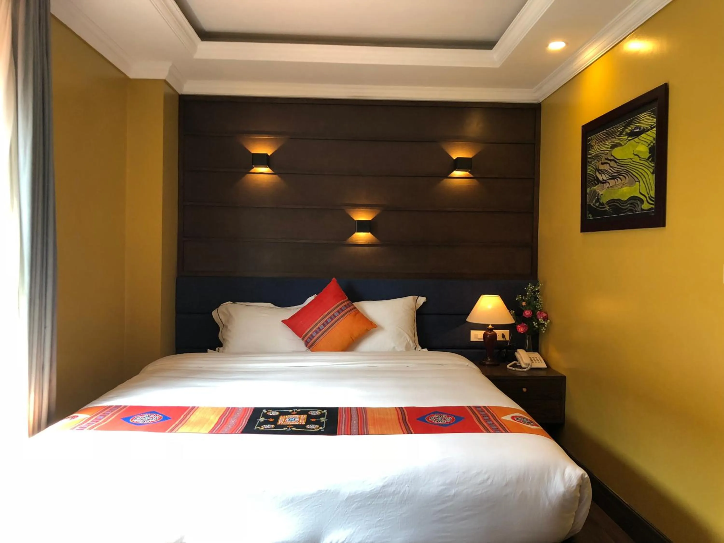 Bed in Nomadtrails Boutique Sapa Hotel