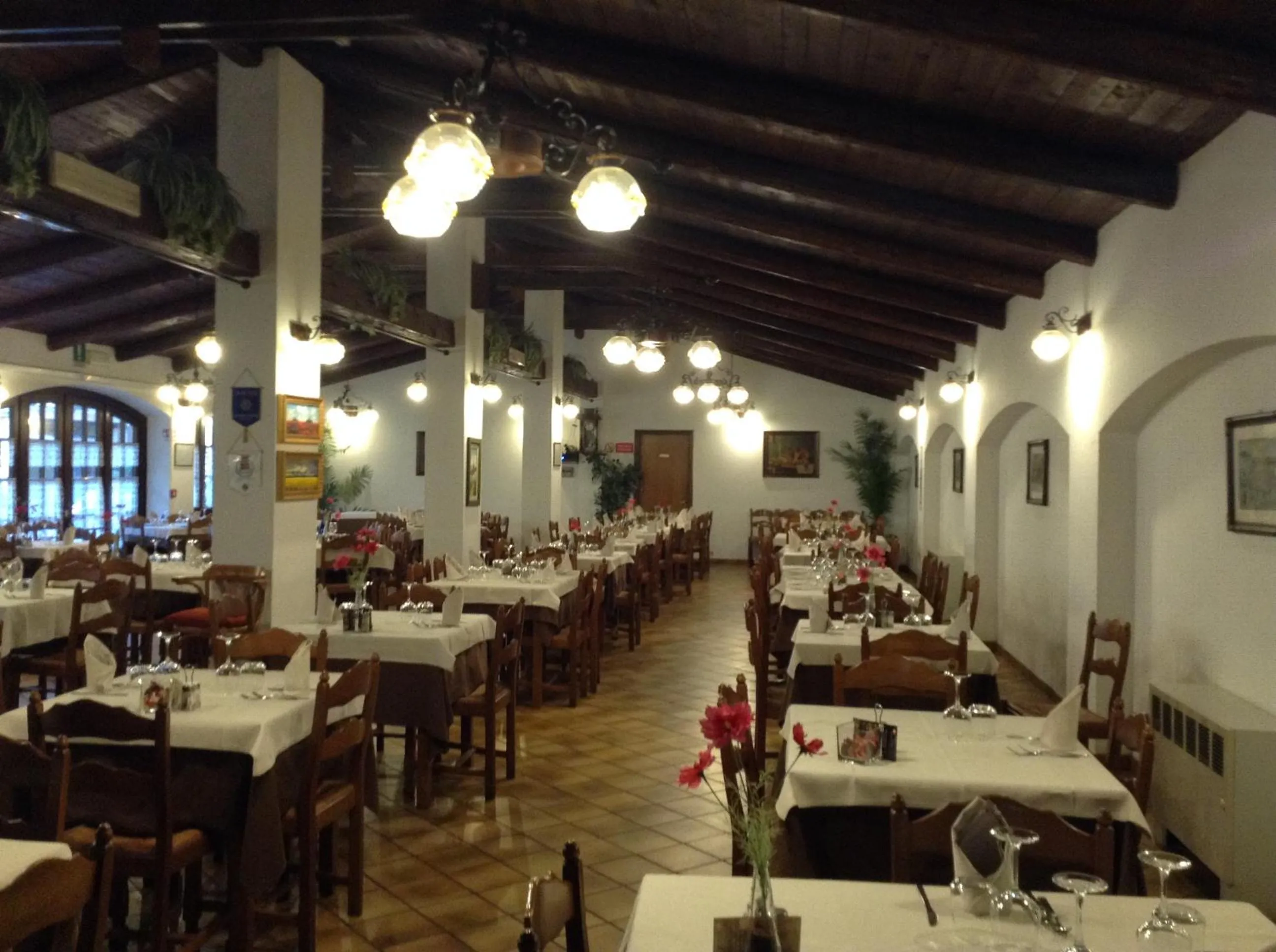 Restaurant/places to eat in Hotel Ciocca