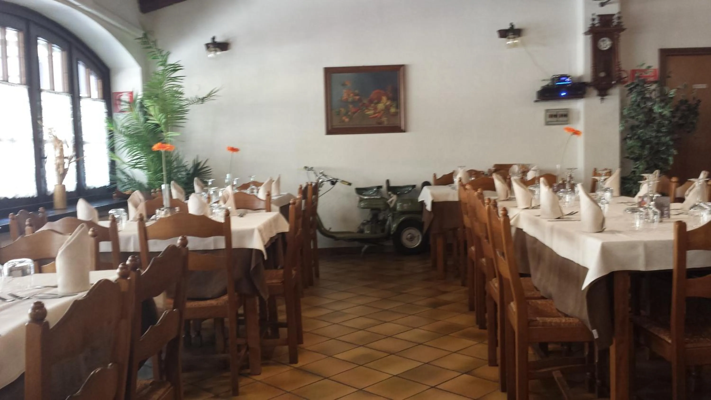Restaurant/places to eat in Hotel Ciocca