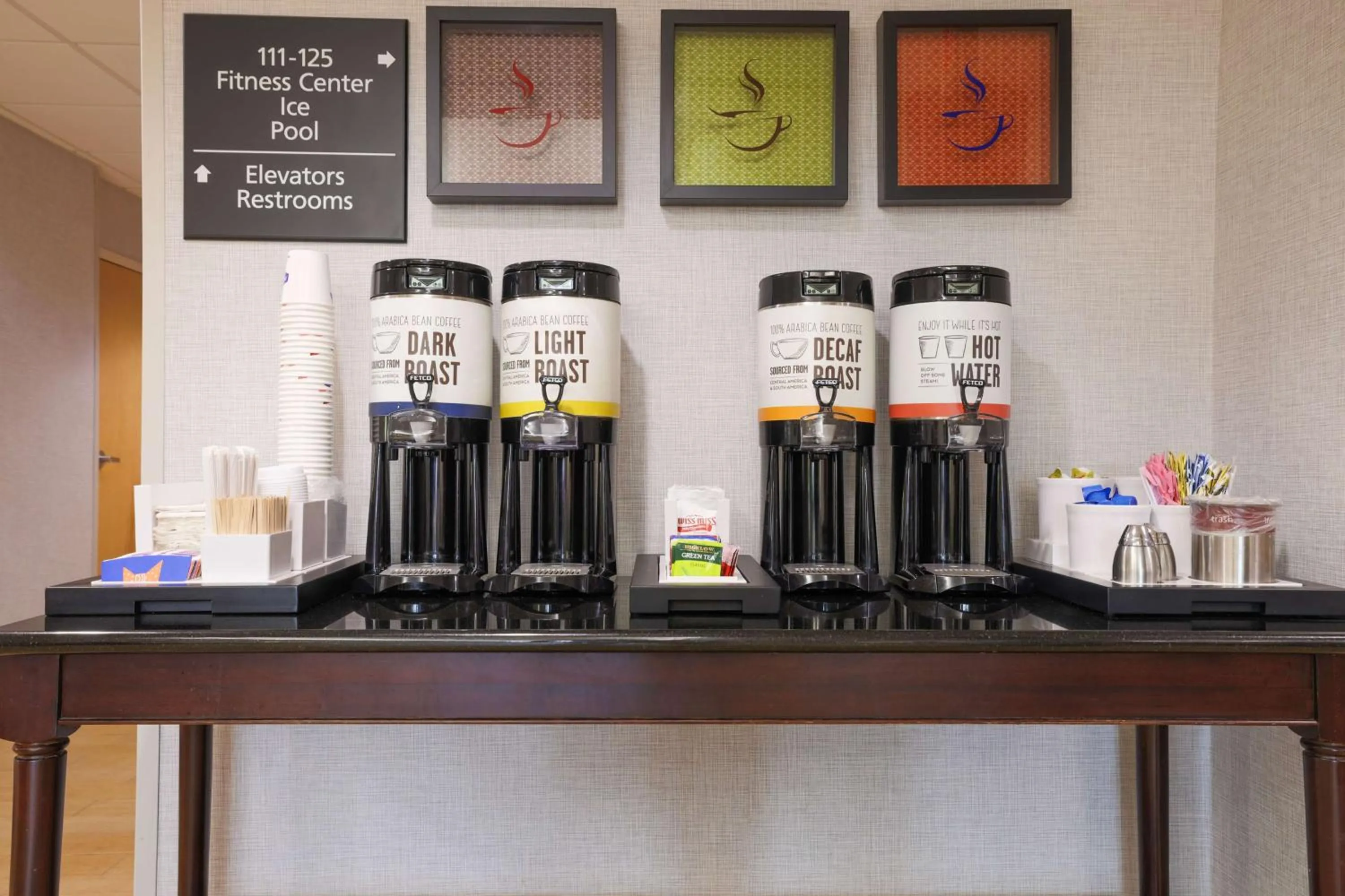 Breakfast in Hampton Inn Raleigh/Garner