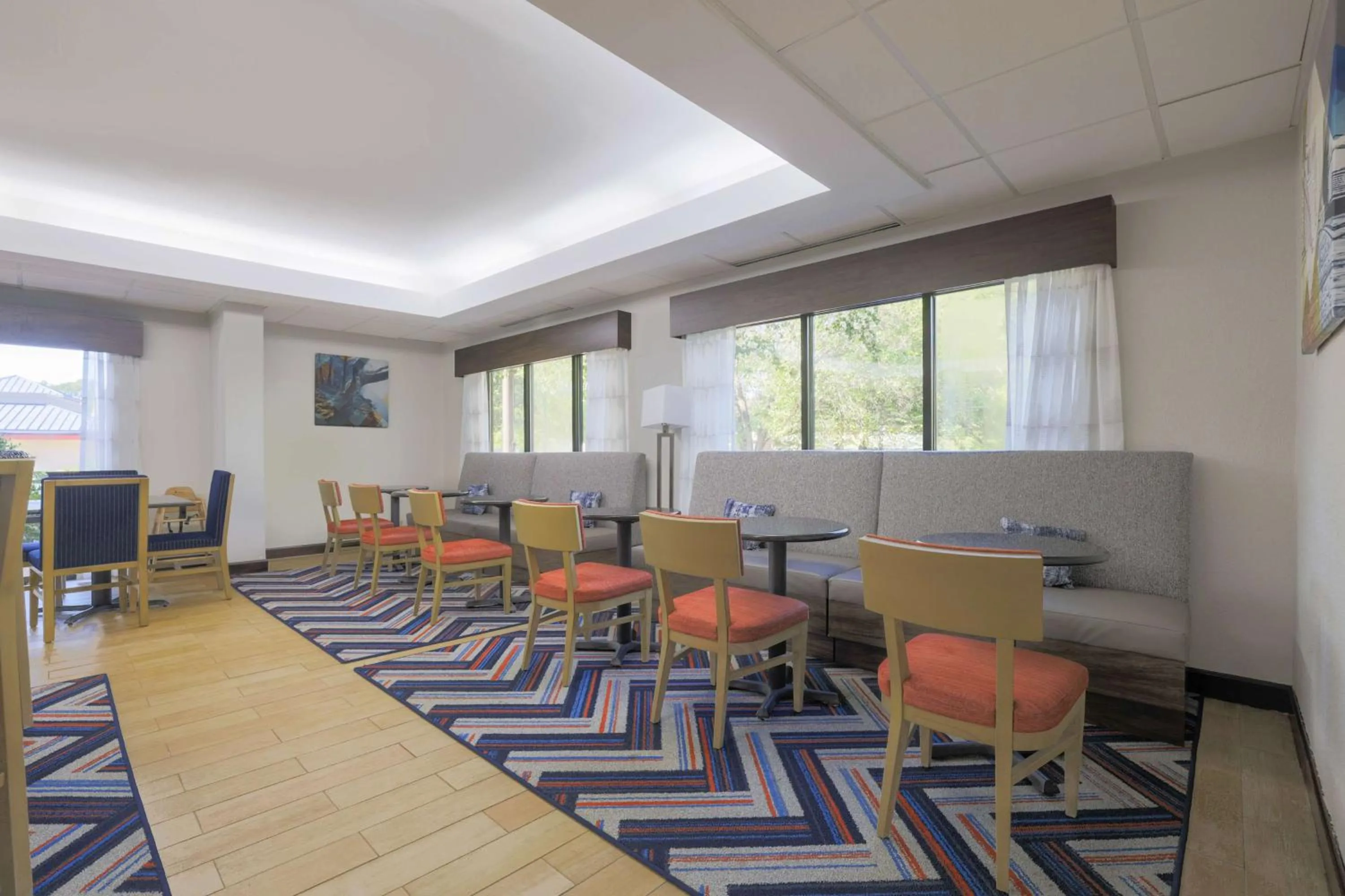 Breakfast in Hampton Inn Raleigh/Garner