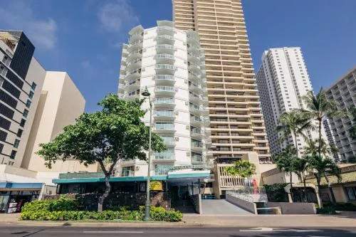 Waikiki Circle Hotel by Castle