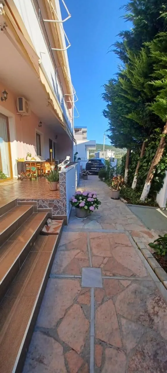 Villa Shpetim Zogaj.