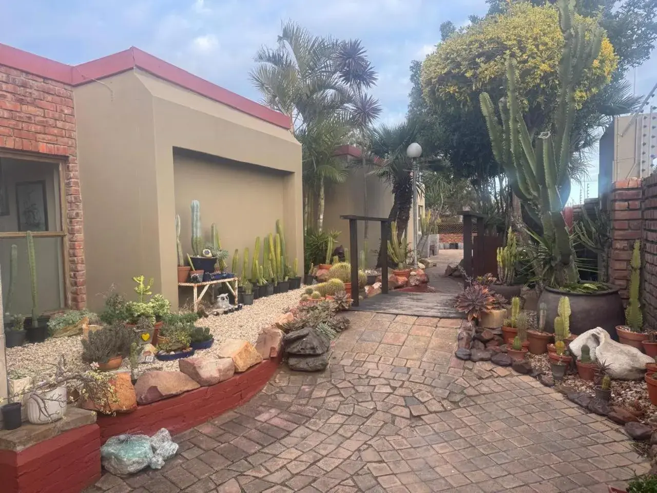 A La Martha's Air-Port Guest House A La Martha's Air-Port Guest House