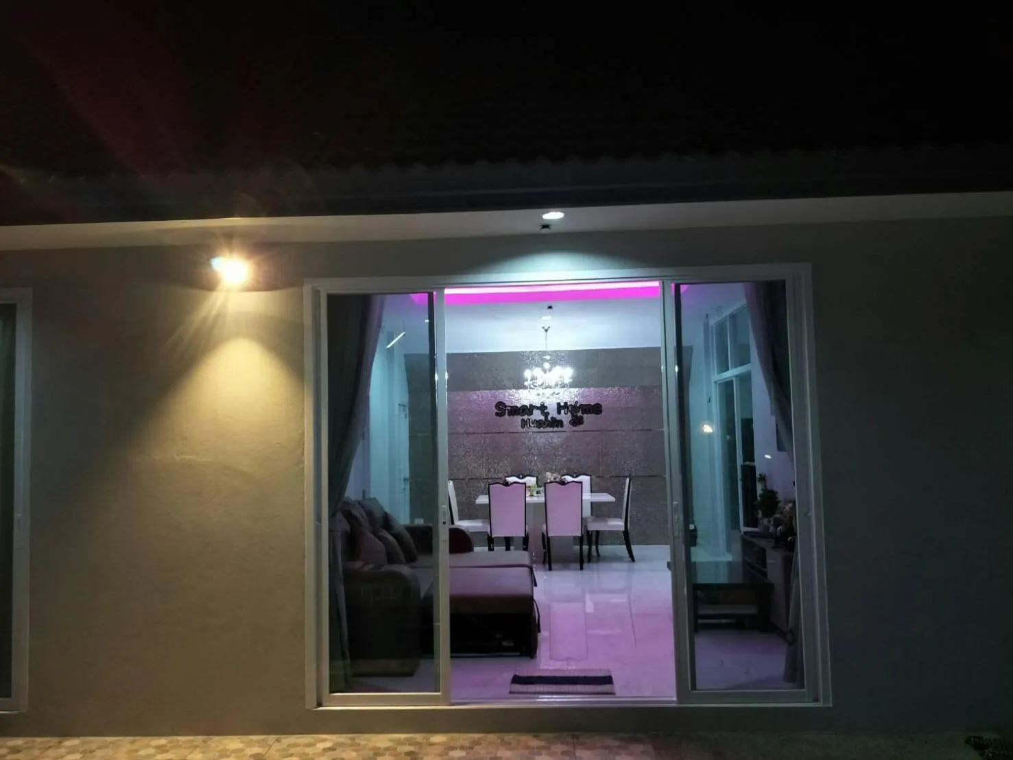 Karaoke in Smart home huahin