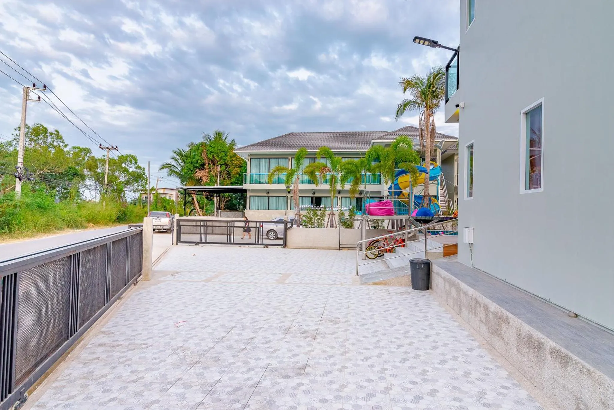 Parking in Smart home huahin