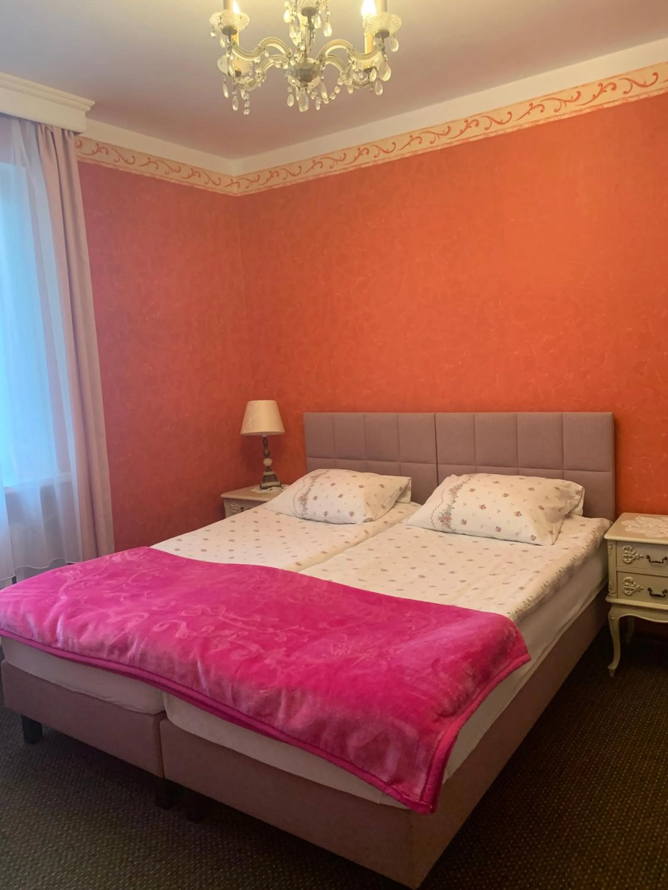 Bed in Hotelik