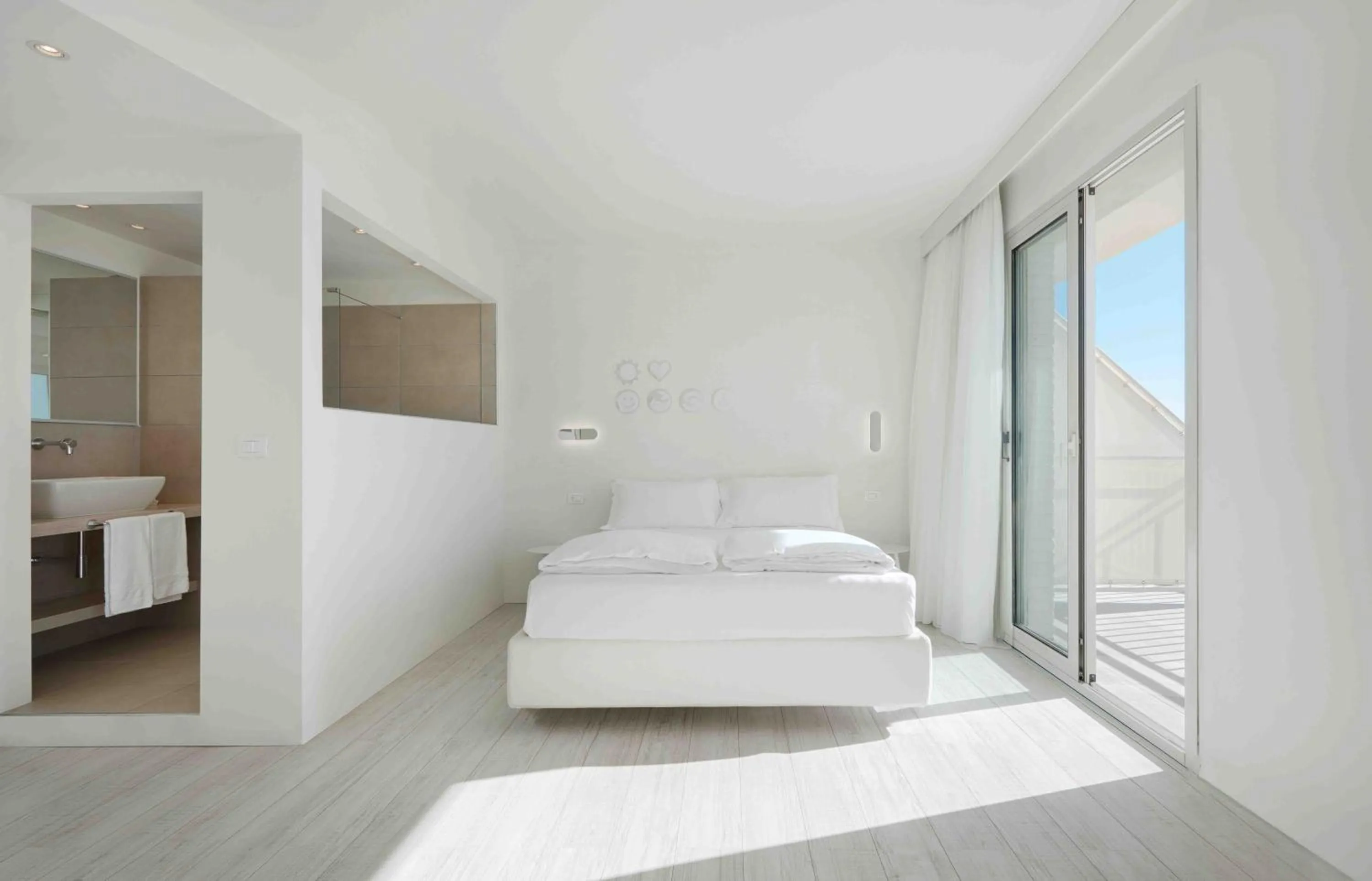 Bedroom, Bed in Stellamare