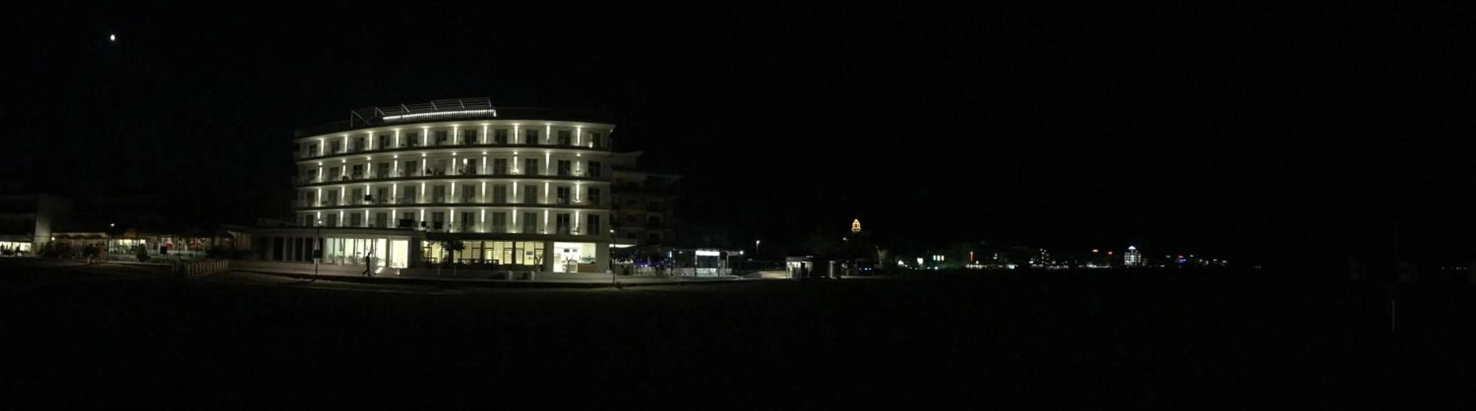 Property building in Stellamare