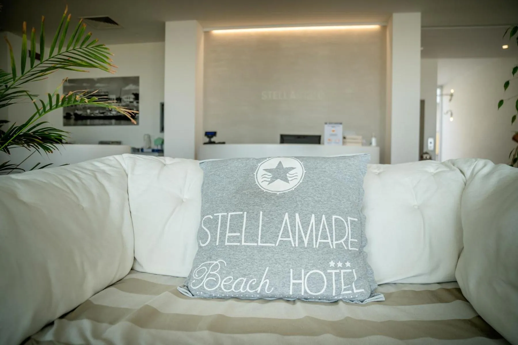 Property logo or sign, Bed in Stellamare