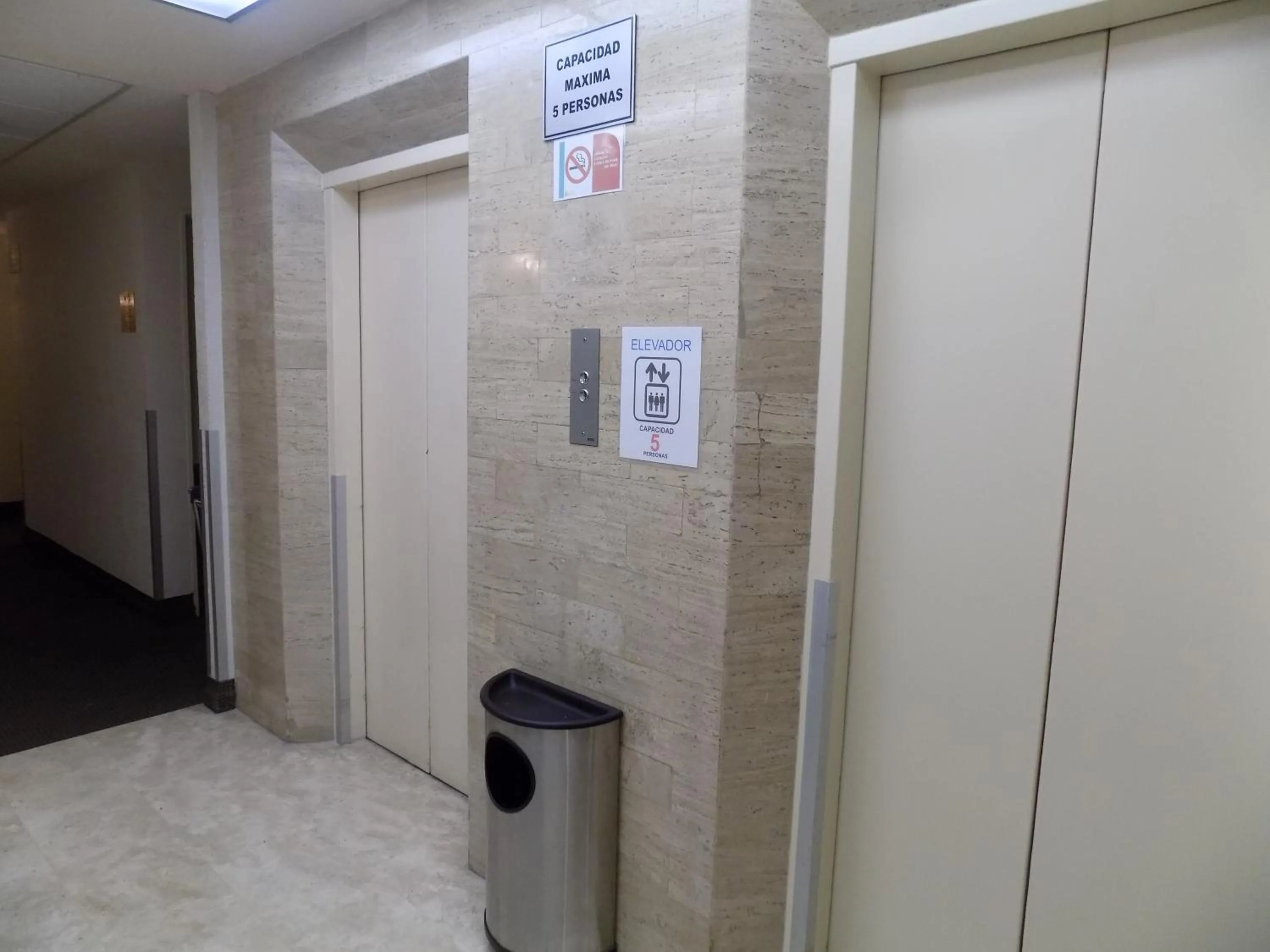 Property building in Hotel San Marcos Express