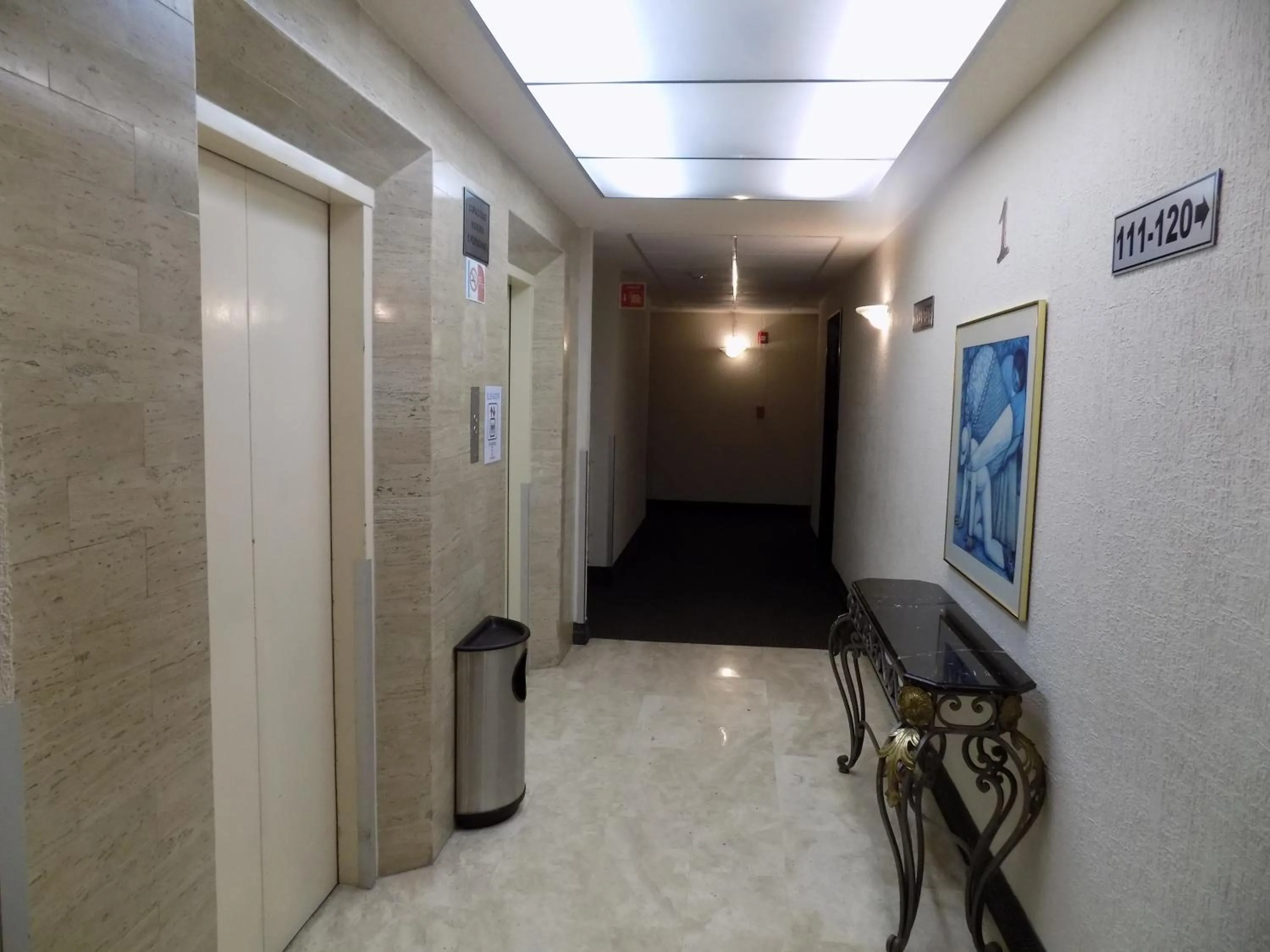 Property building in Hotel San Marcos Express