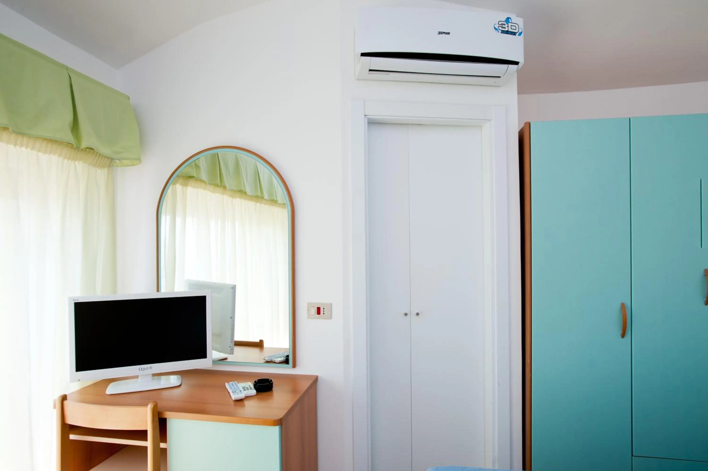 Seating area in Albergo Villa Mauri