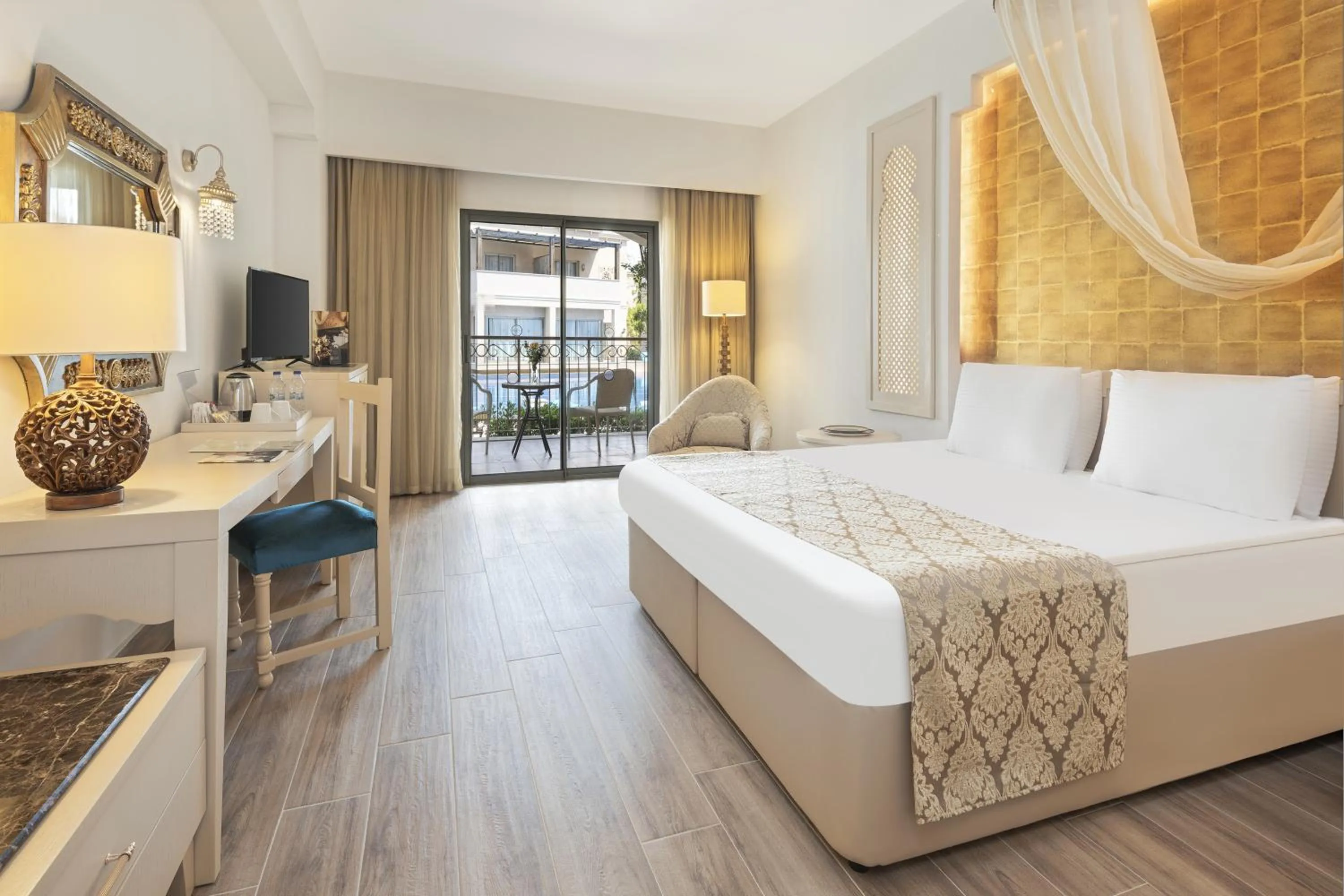 Bedroom, Bed in Spice Hotel & Spa - Ultra All Inclusive