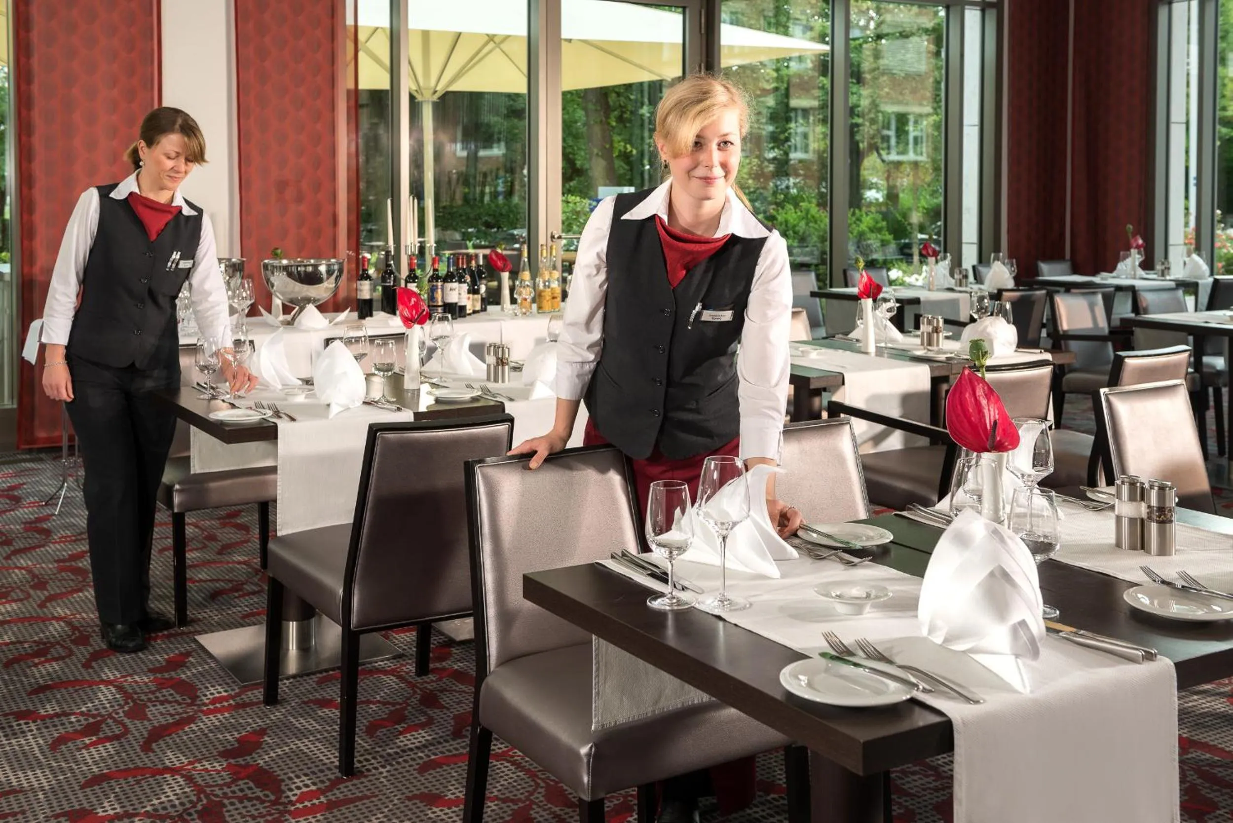 Staff in Dorint Hotel Hamburg-Eppendorf