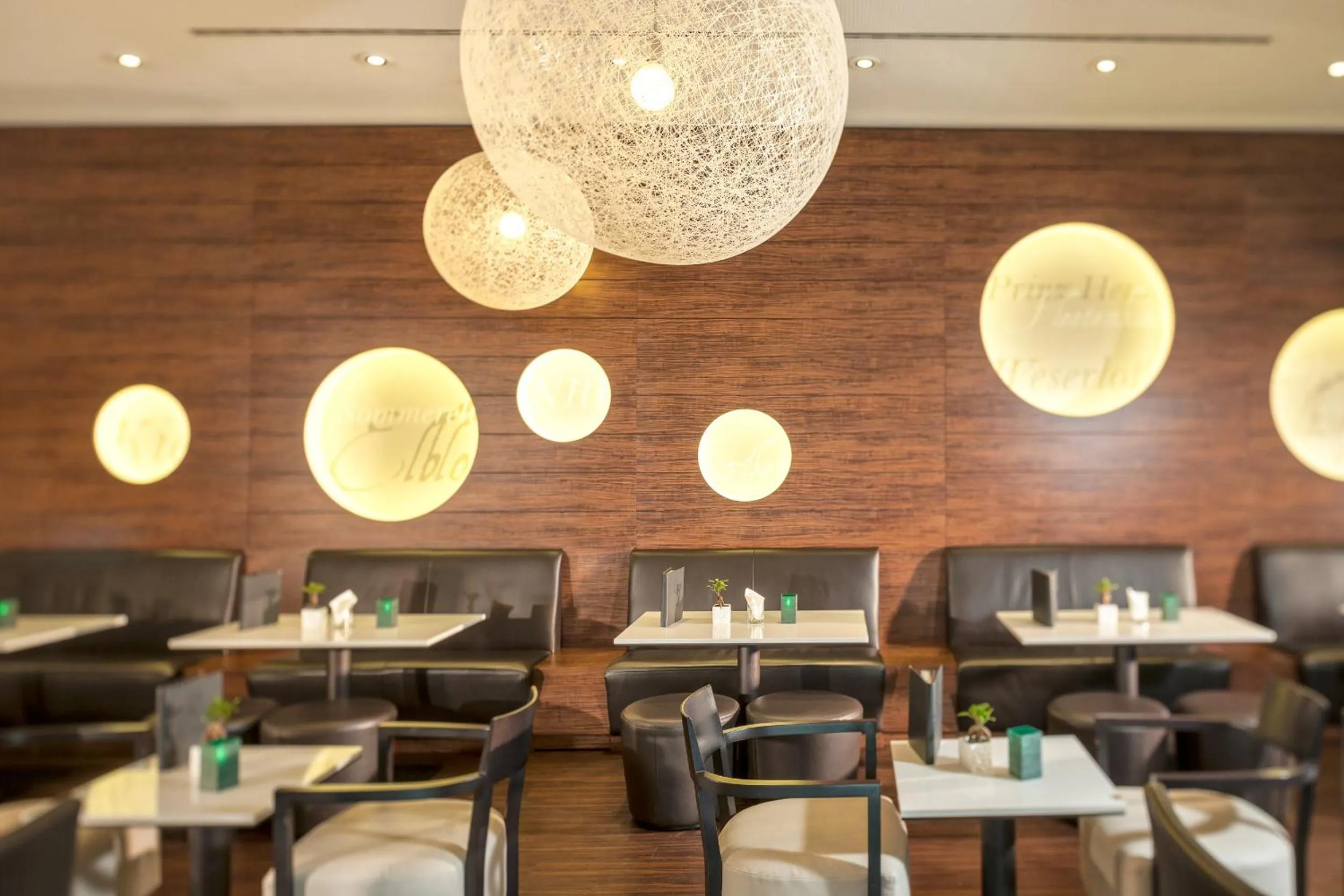 Restaurant/places to eat in Dorint Hotel Hamburg-Eppendorf