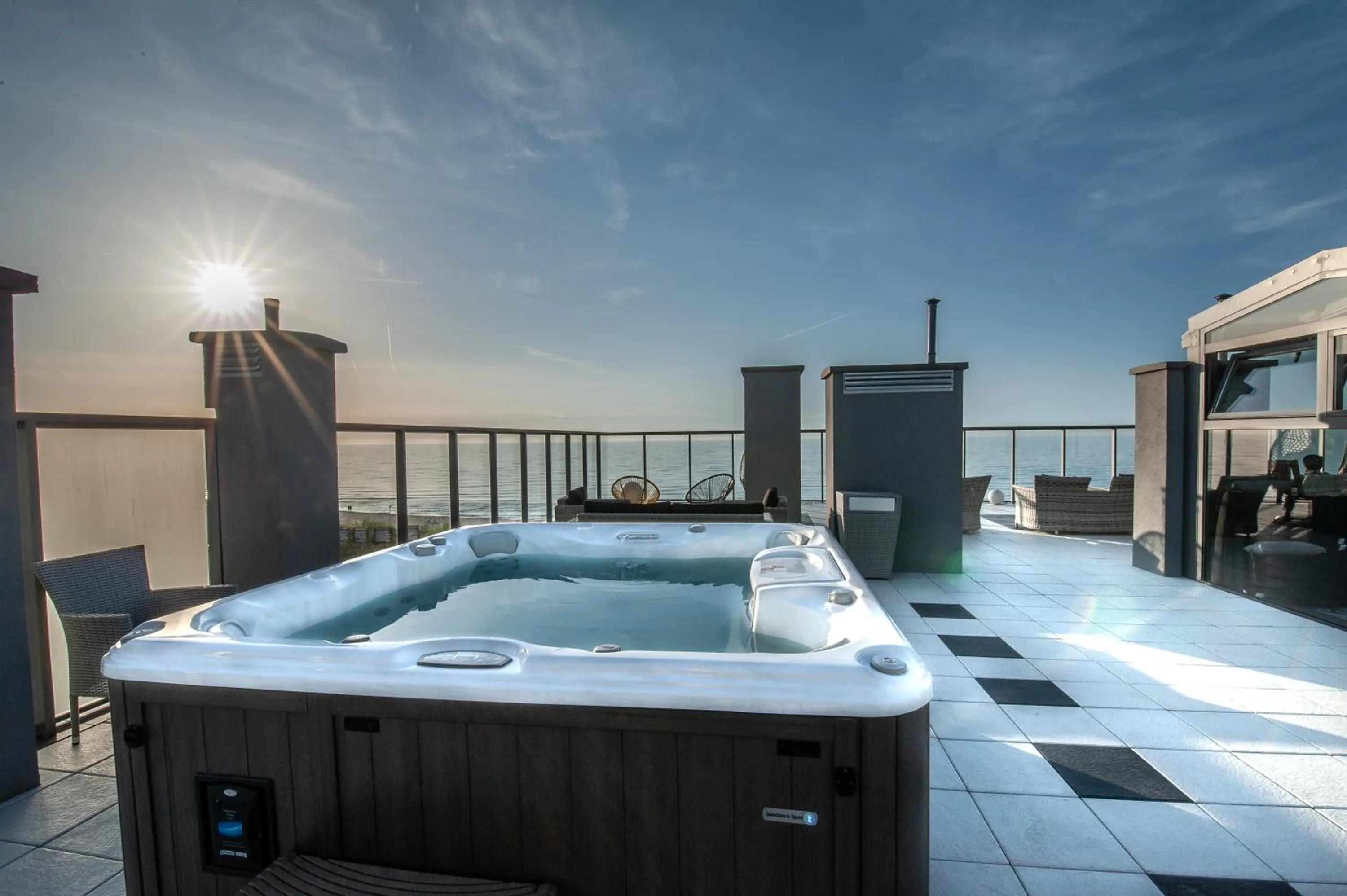 Hot Tub in Al Mare - Apartamenty i pokoje
