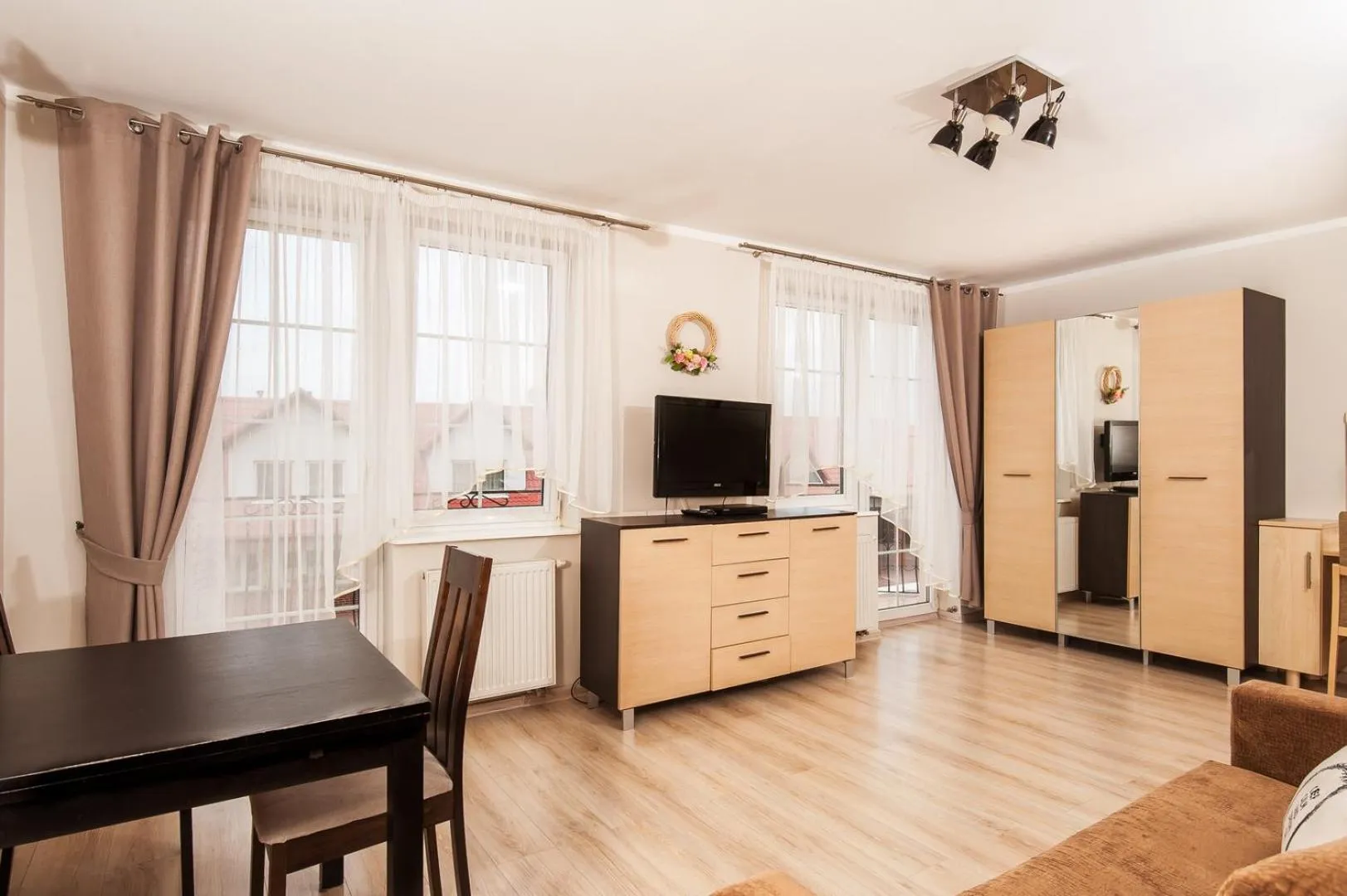 Al Mare - Apartamenty i pokoje