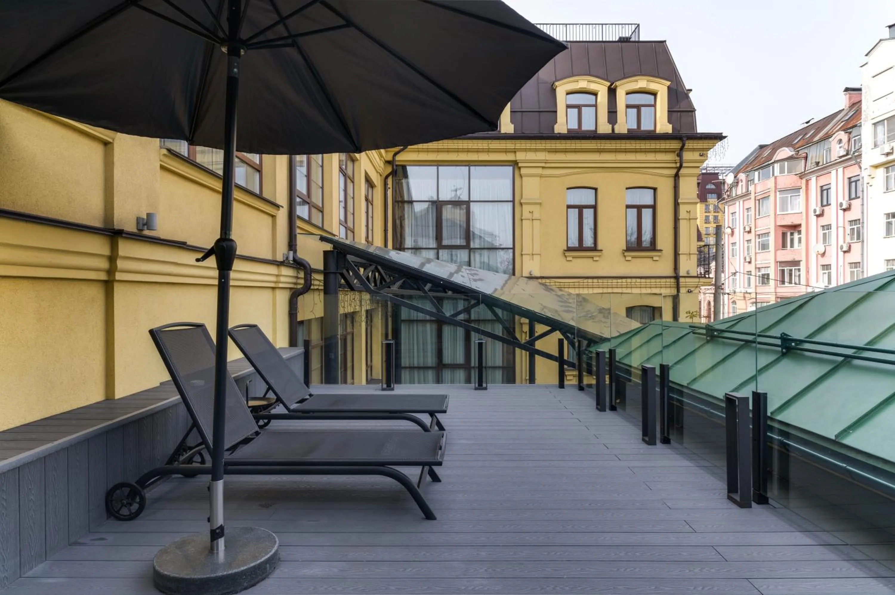 Patio in BURSA Hotel Kyiv