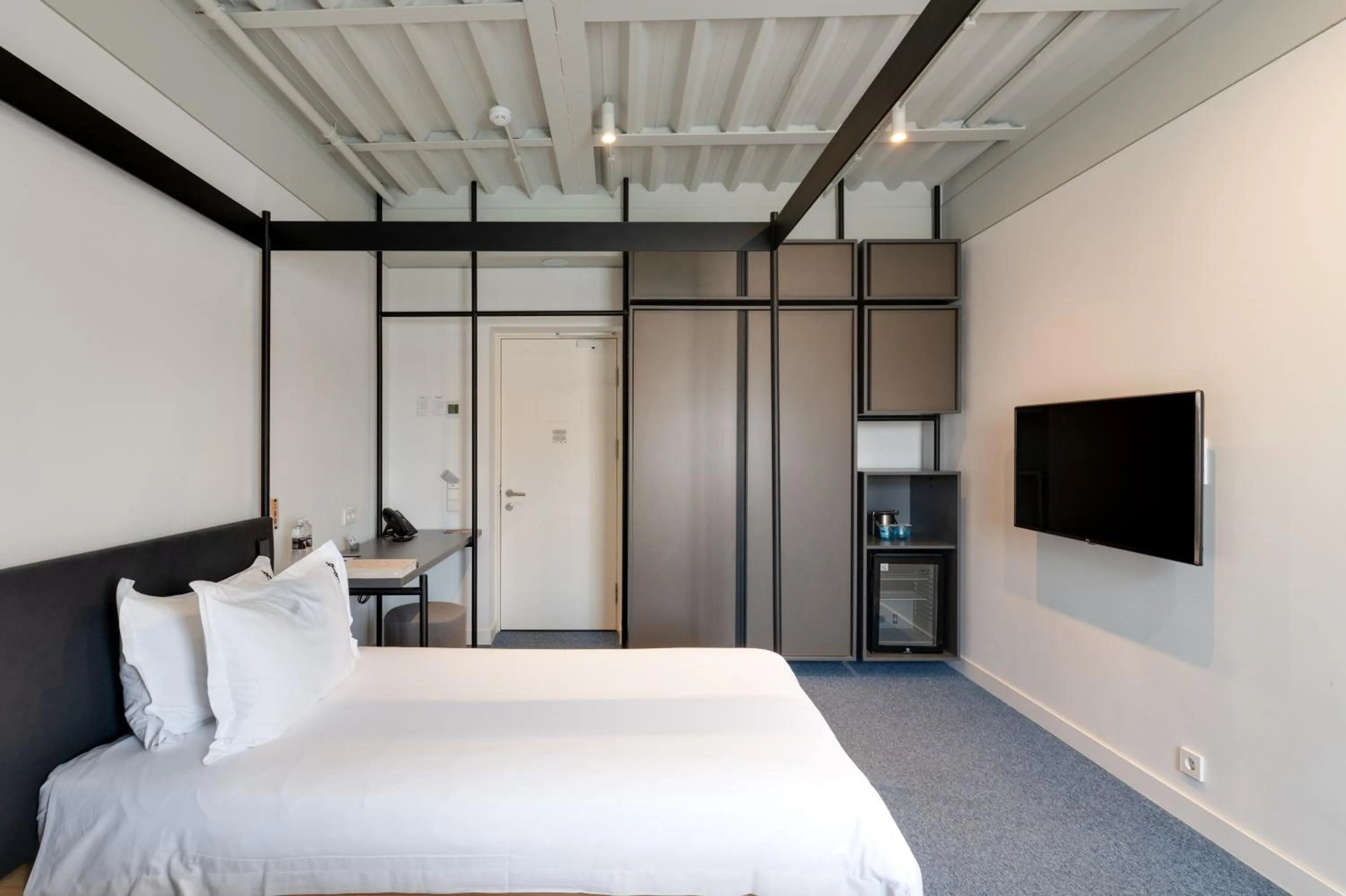 Bed in BURSA Hotel Kyiv