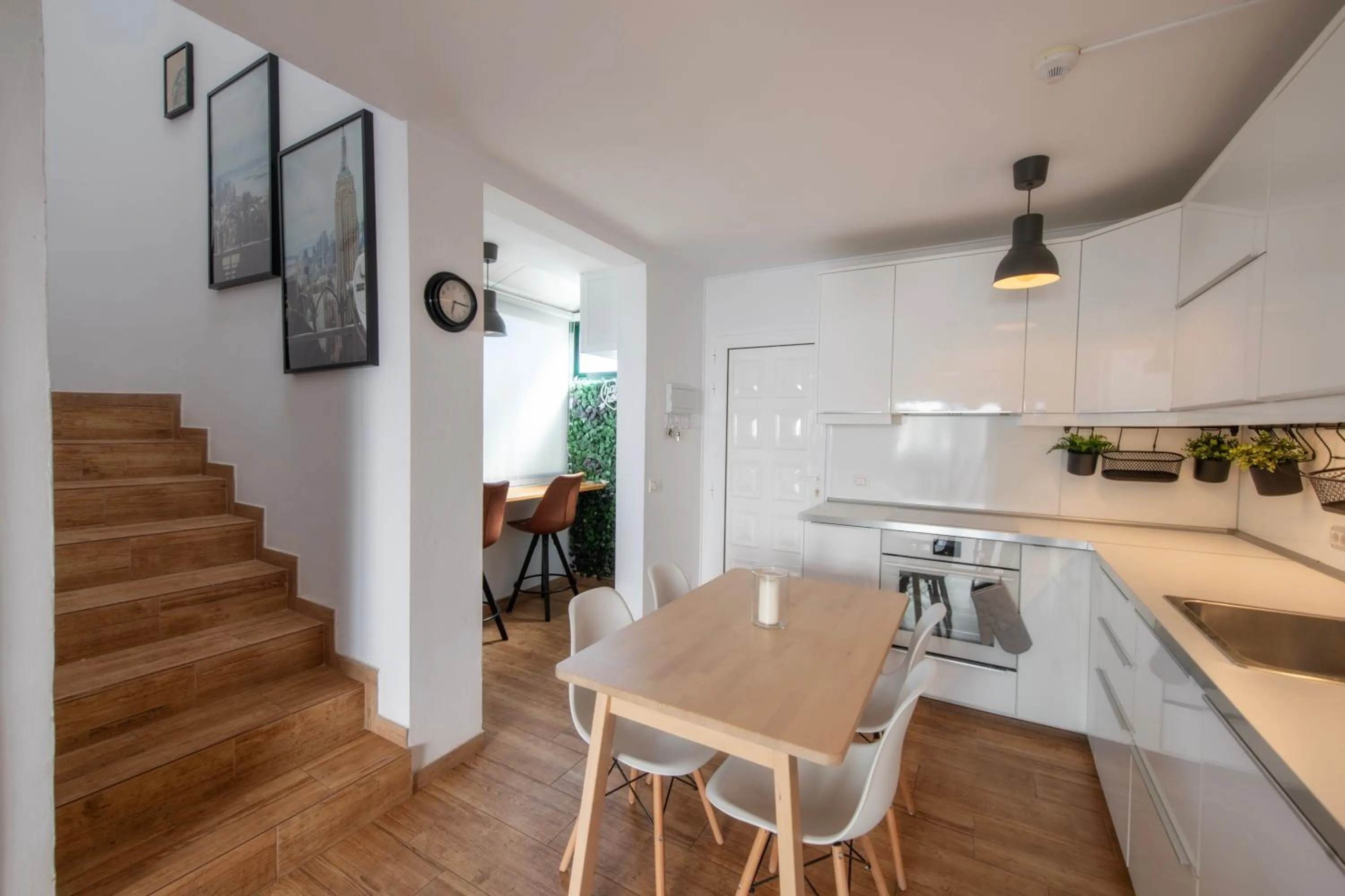 Kitchen or kitchenette in Apartamentos Los Rosales