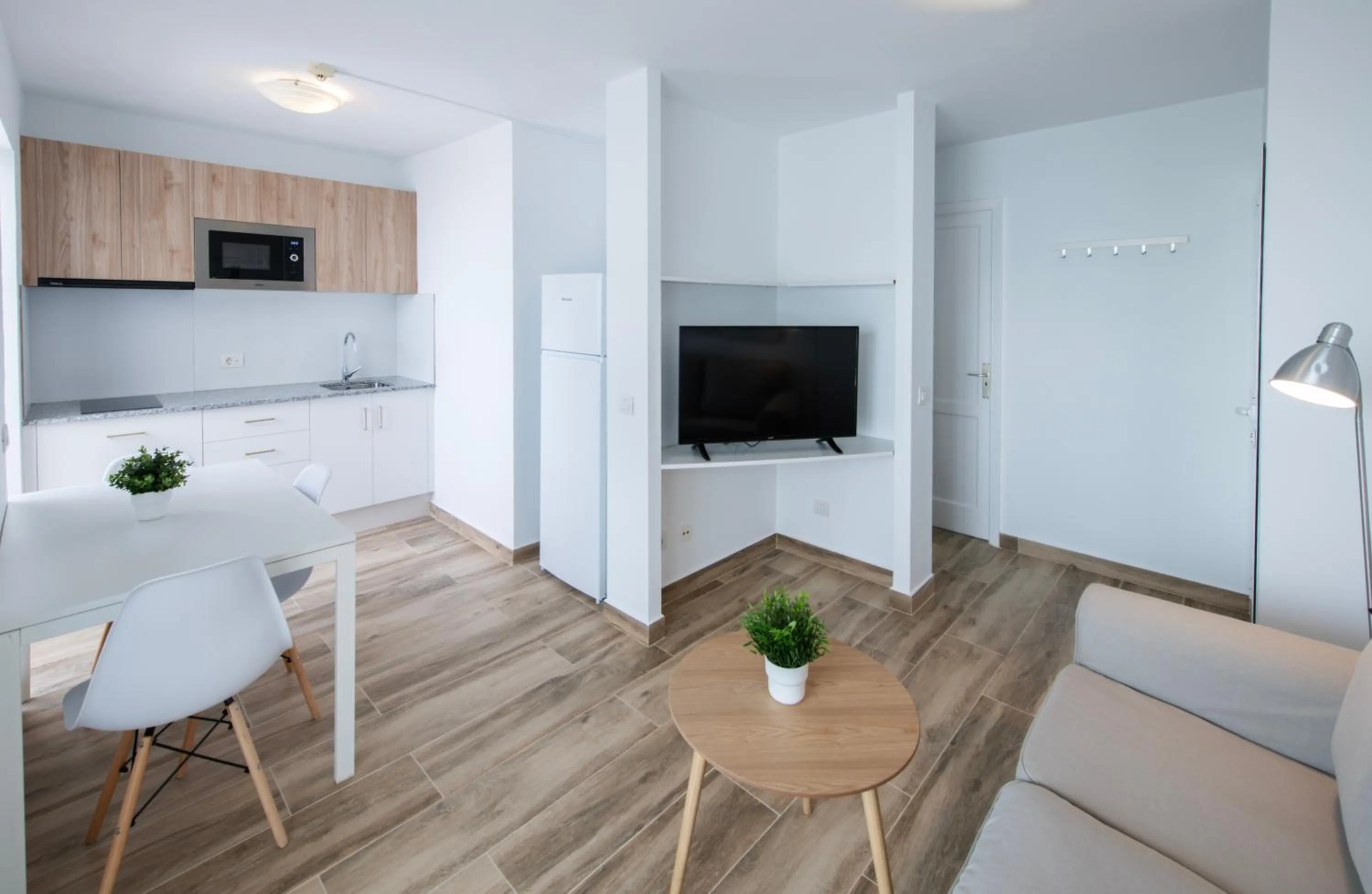Kitchen or kitchenette in Apartamentos Los Rosales