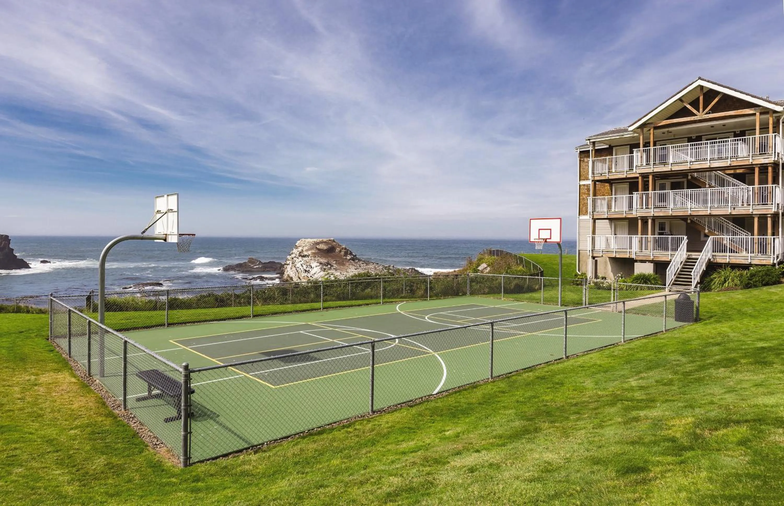 Tennis court in WorldMark Depoe Bay