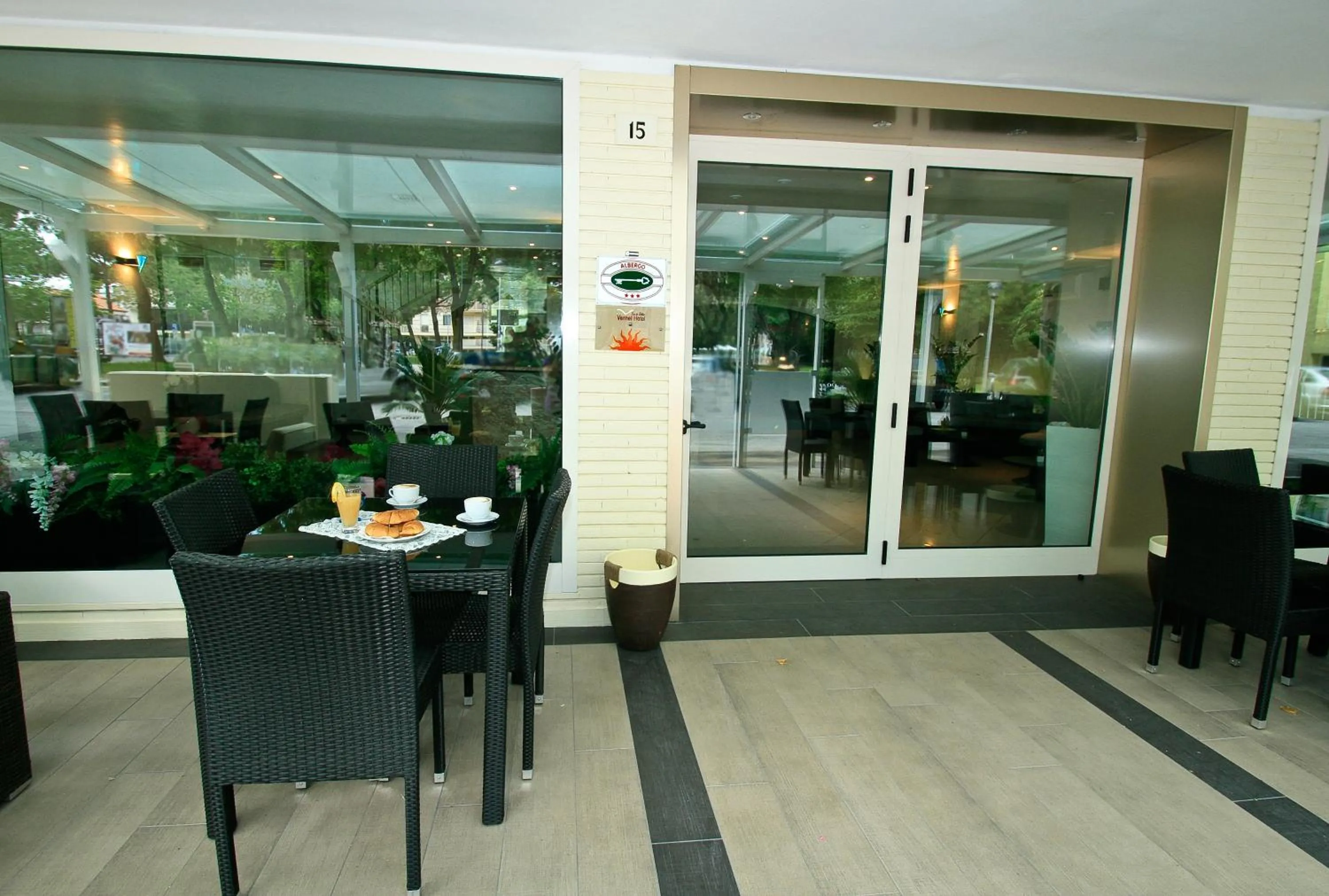 Seating area in Hotel Vernel