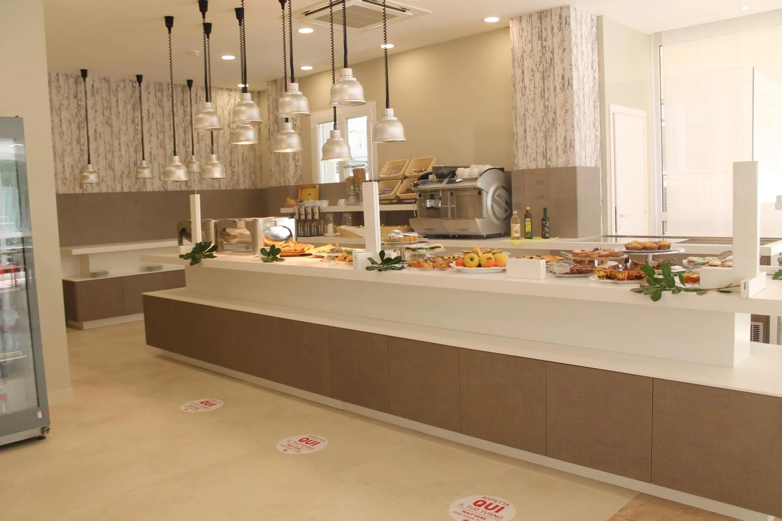 Food in Hotel Vernel