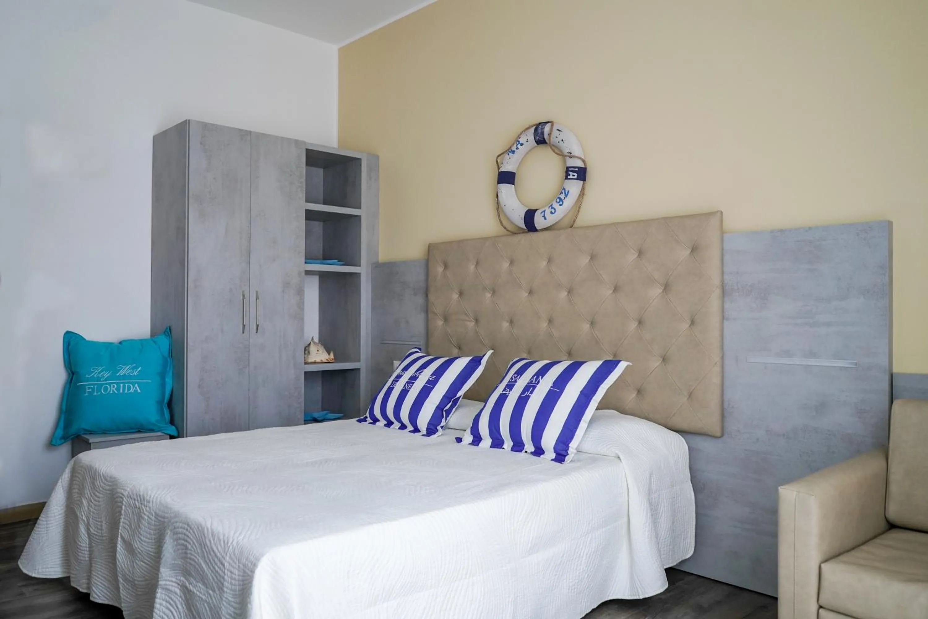 Photo of the whole room, Bed in Hotel Vernel