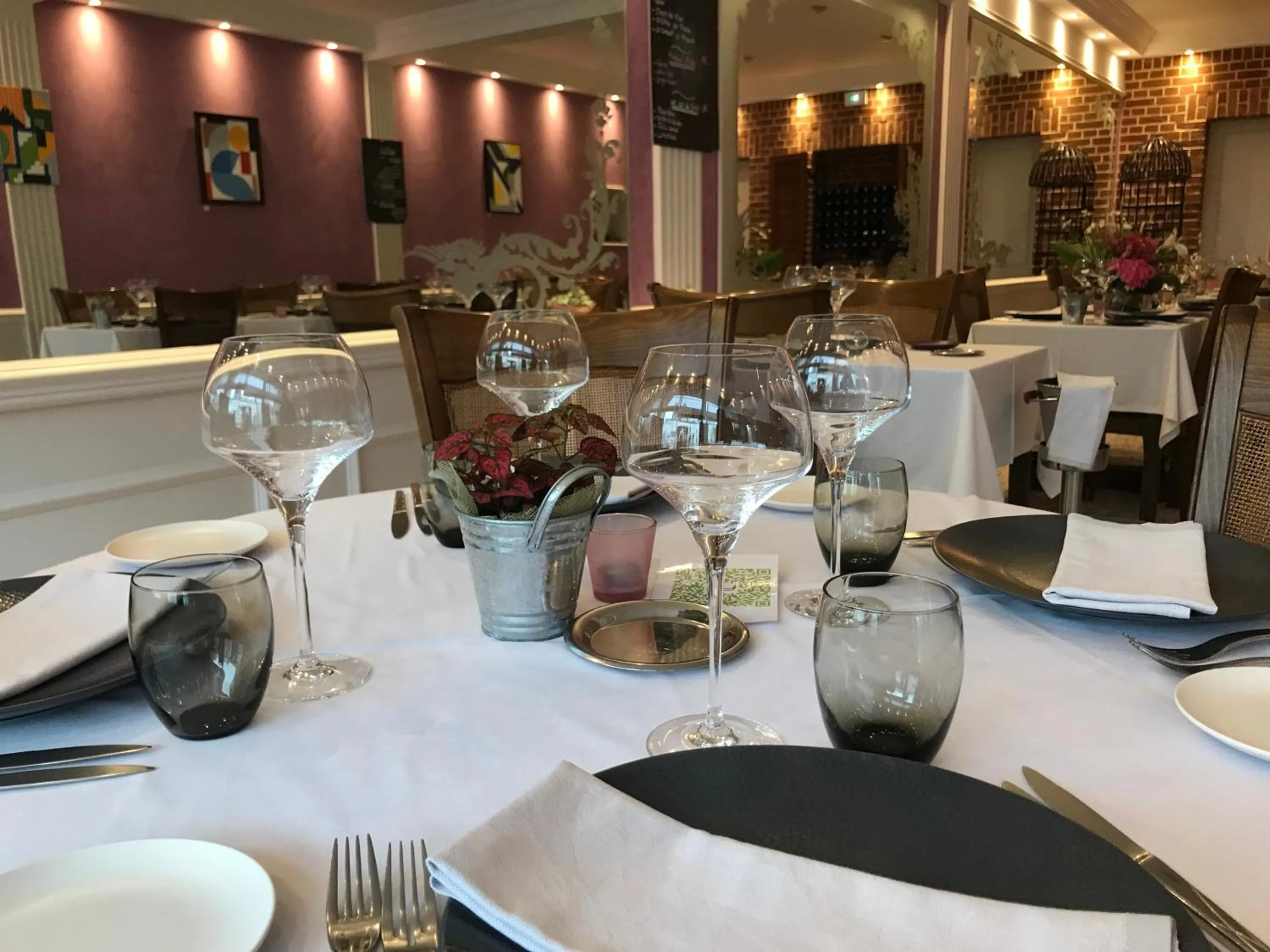 Logis Hotel & Restaurant La Paix