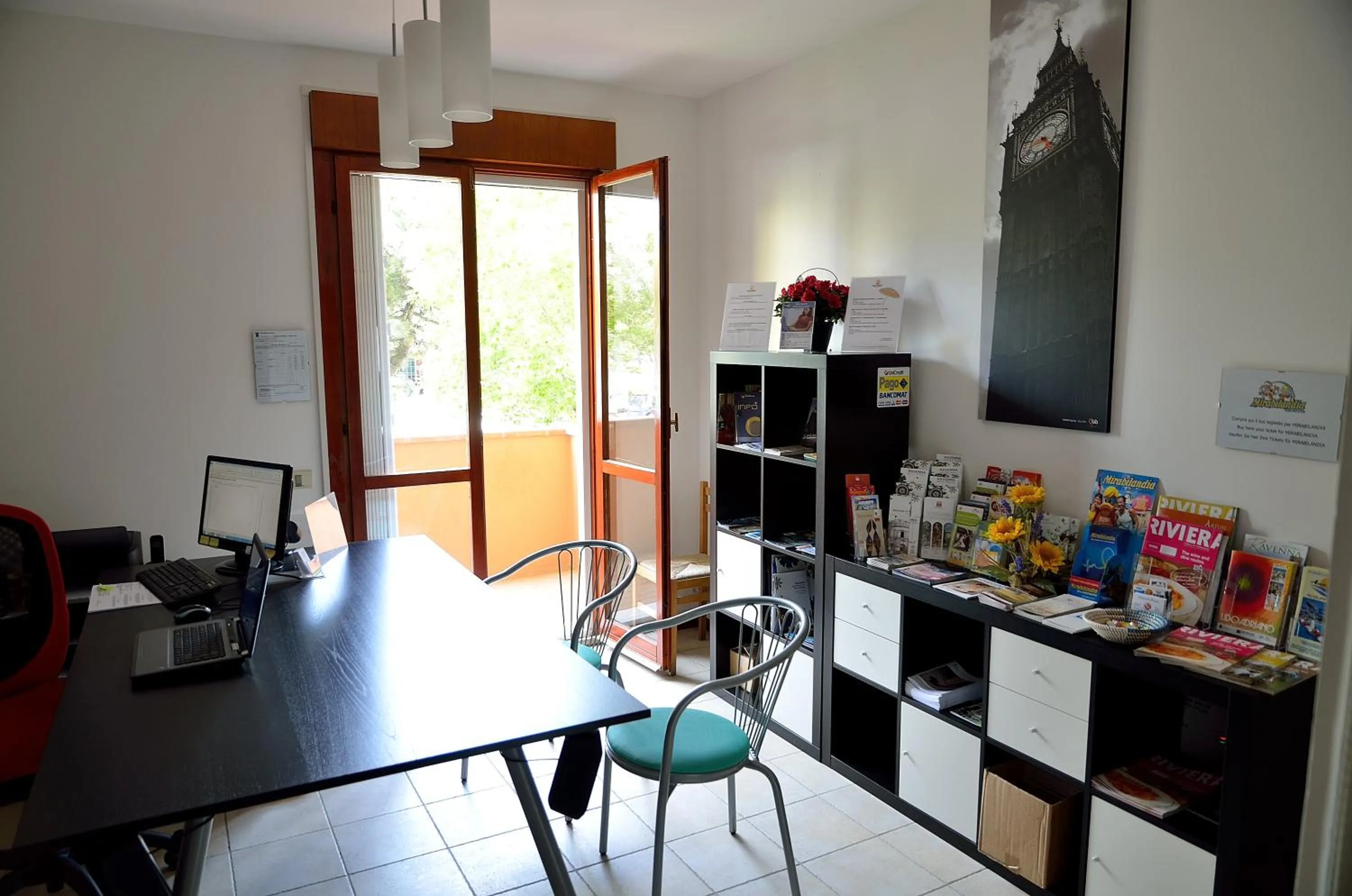 Lobby or reception in Aurora Residence