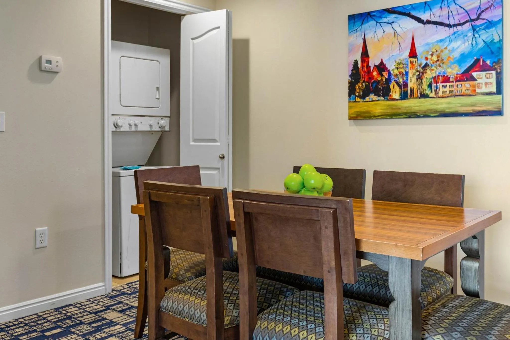 Restaurant/places to eat in WorldMark Midway