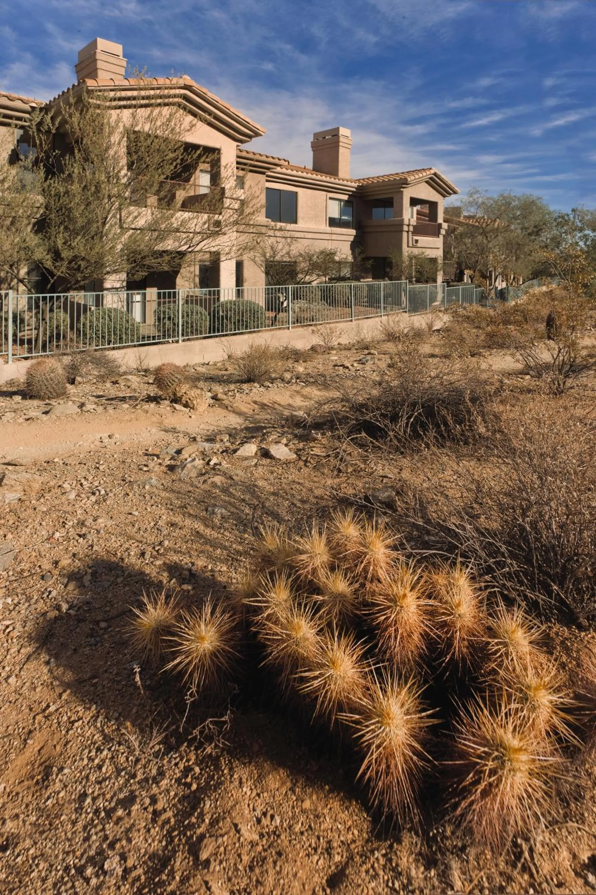 Property building in WorldMark Phoenix - South Mountain Preserve