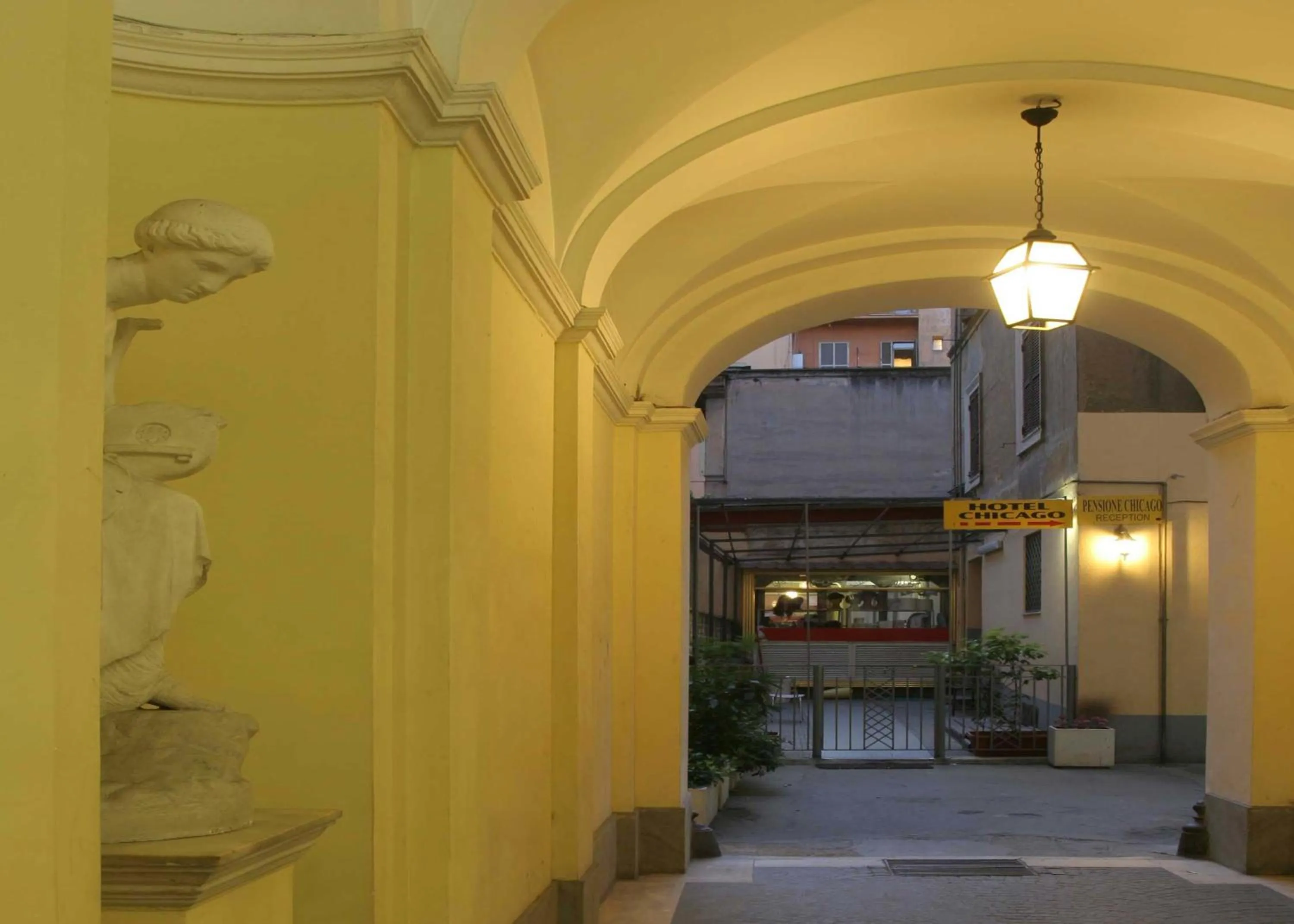 Decorative detail in Hotel Chicago