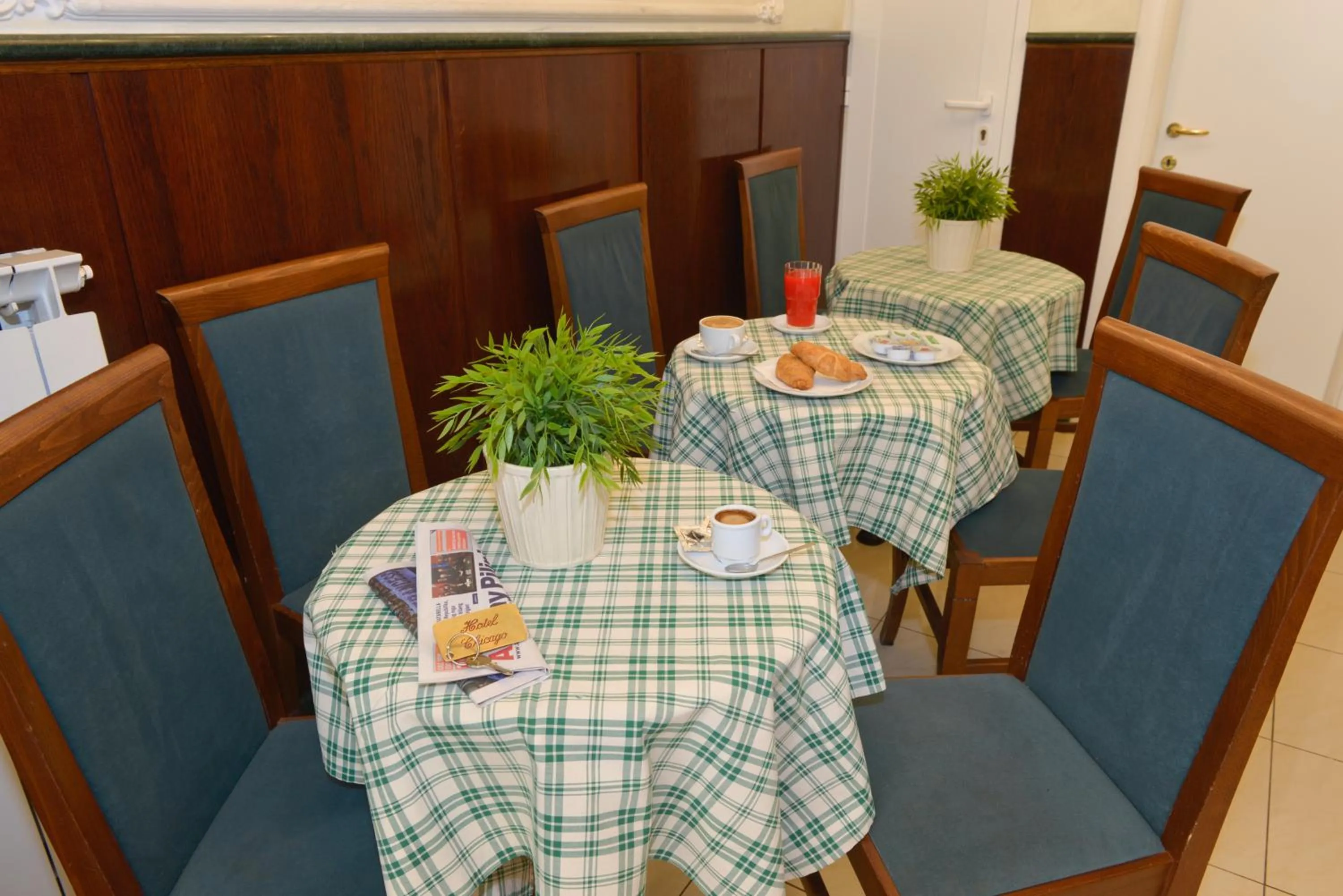 Breakfast in Hotel Chicago